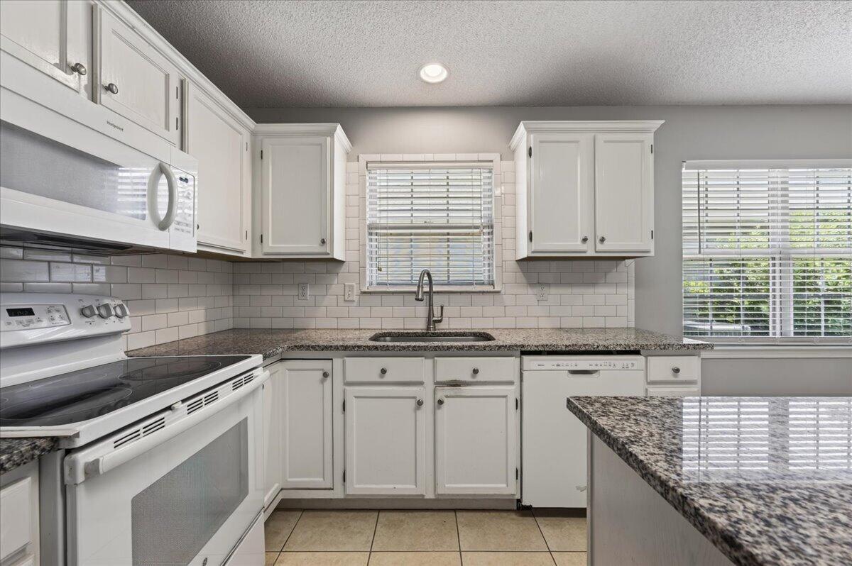 105 Underwood Lane Niceville FL 32578