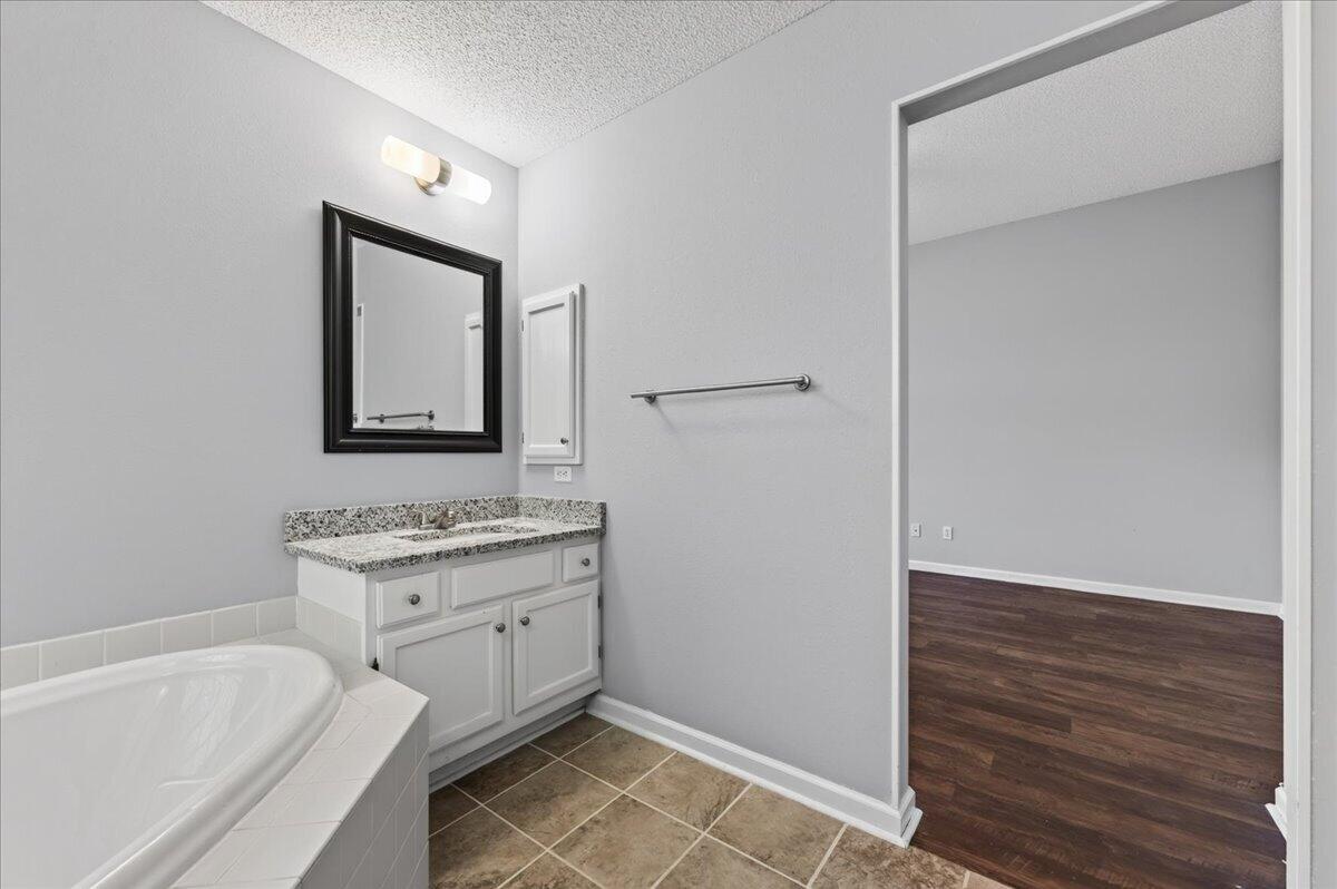 105 Underwood Lane Niceville FL 32578