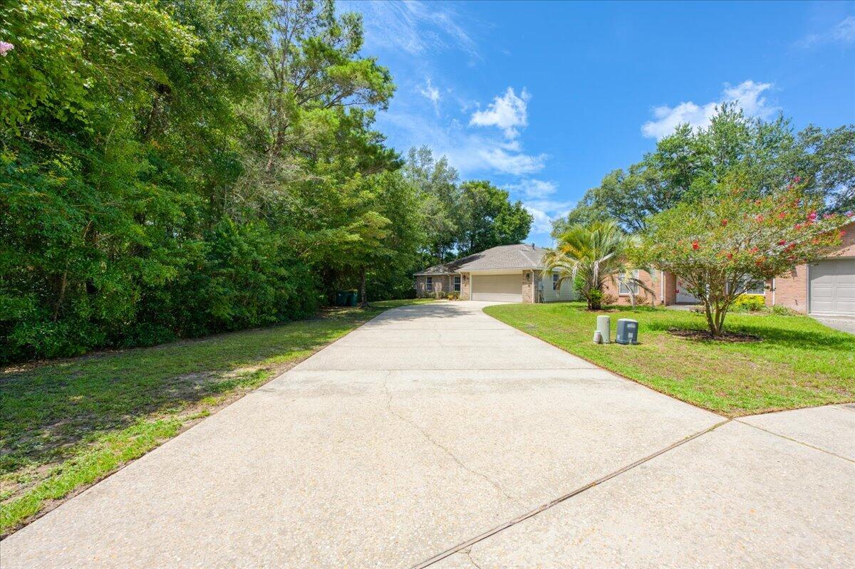 105 Underwood Lane Niceville FL 32578