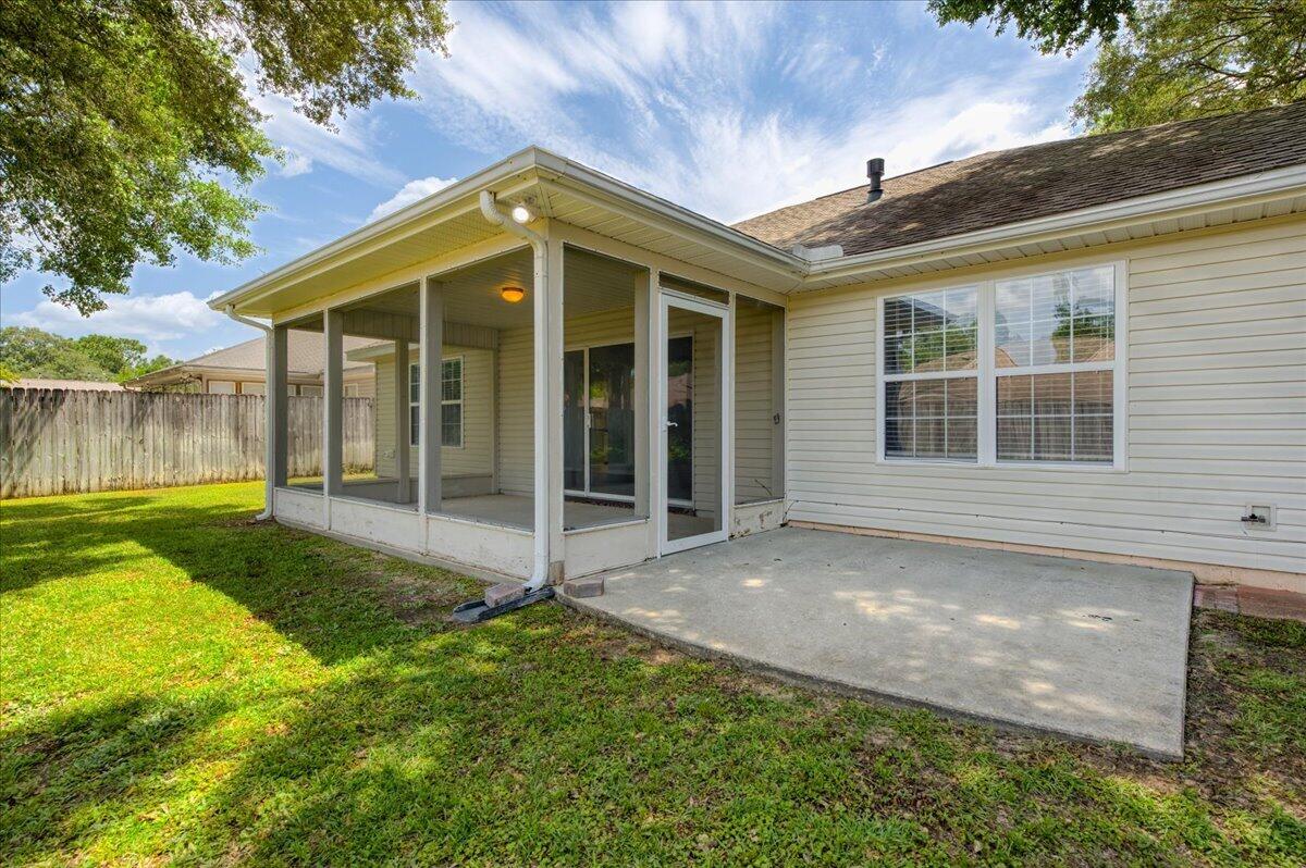 105 Underwood Lane Niceville FL 32578