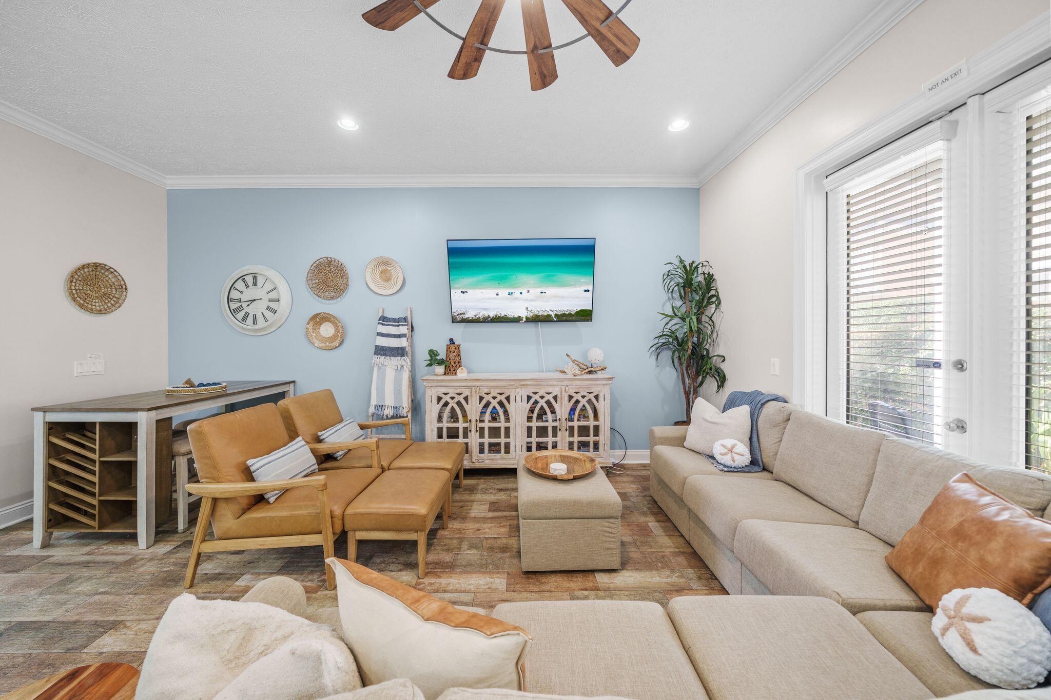7818 Thomas Drive Panama City FL 32408