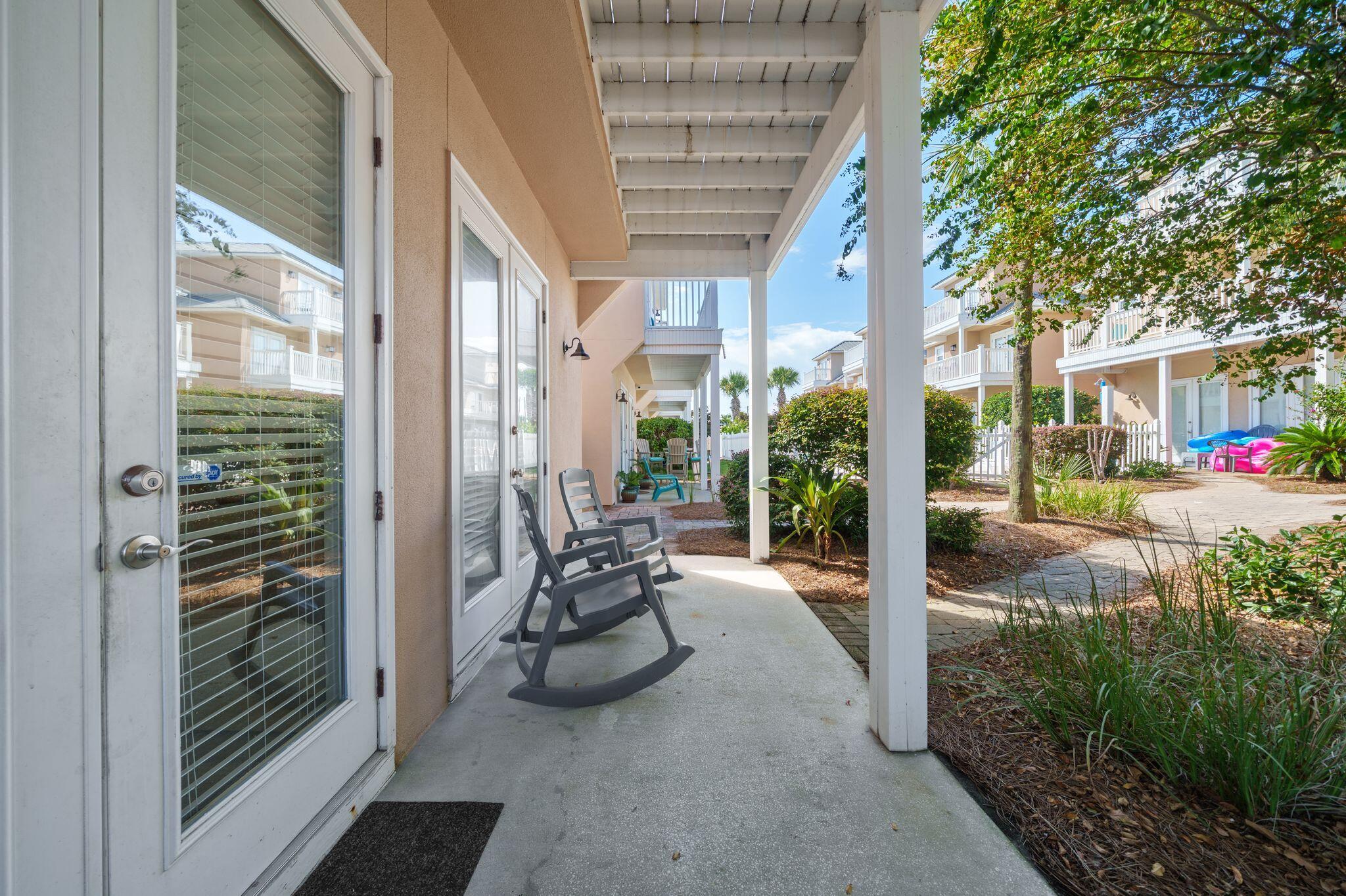 7818 Thomas Drive Panama City FL 32408