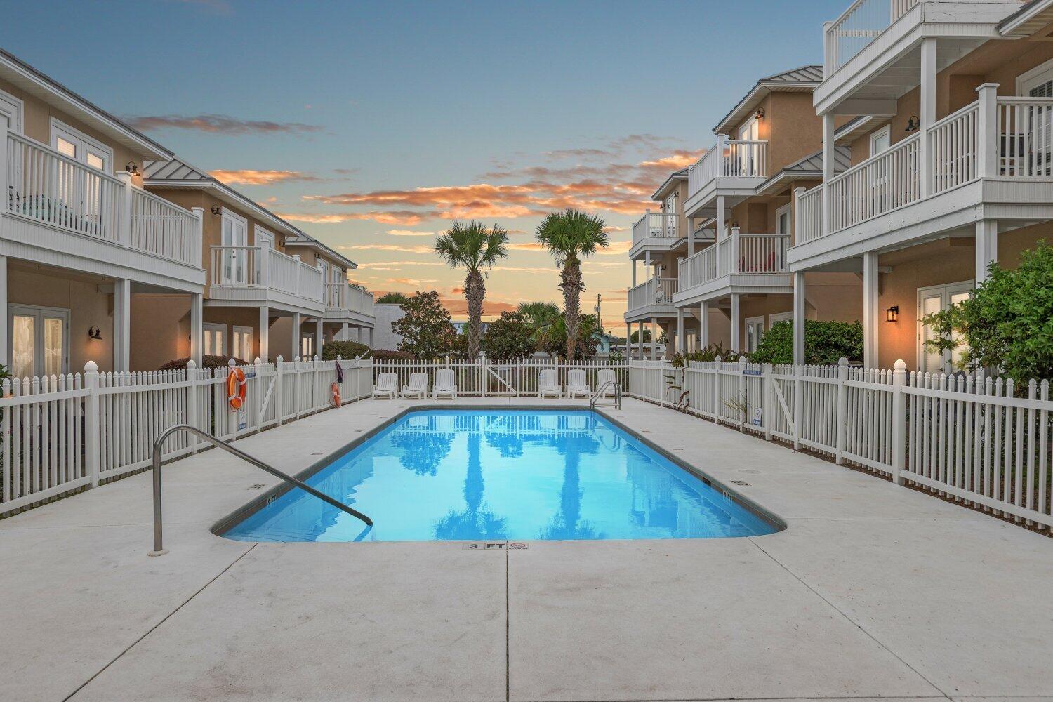7818 Thomas Drive Panama City FL 32408