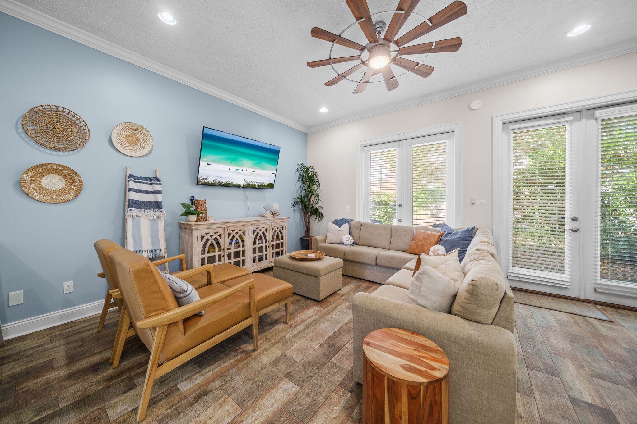 7818 Thomas Drive Panama City FL 32408