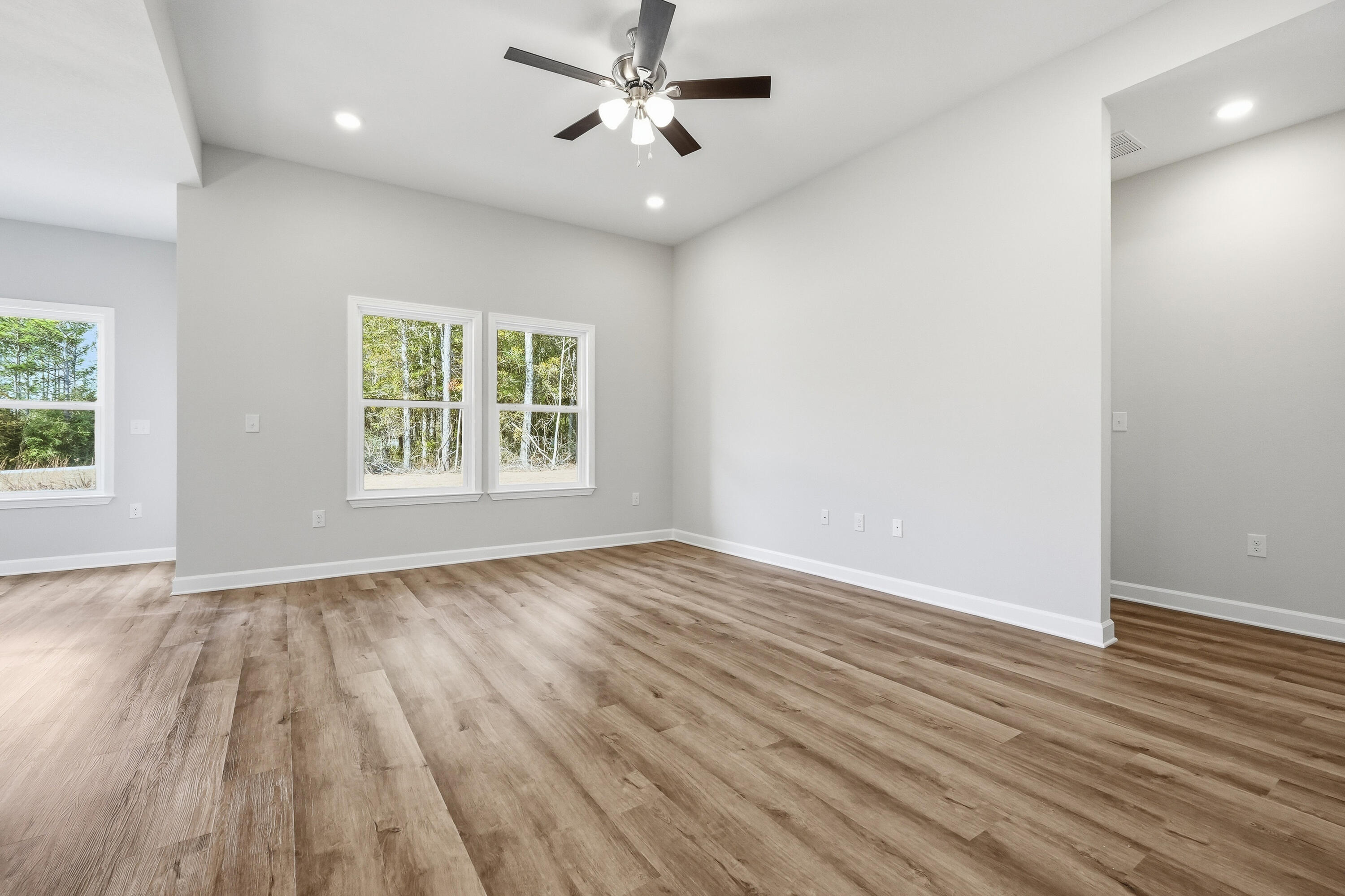 149 Spooner Street Defuniak Springs FL 32433