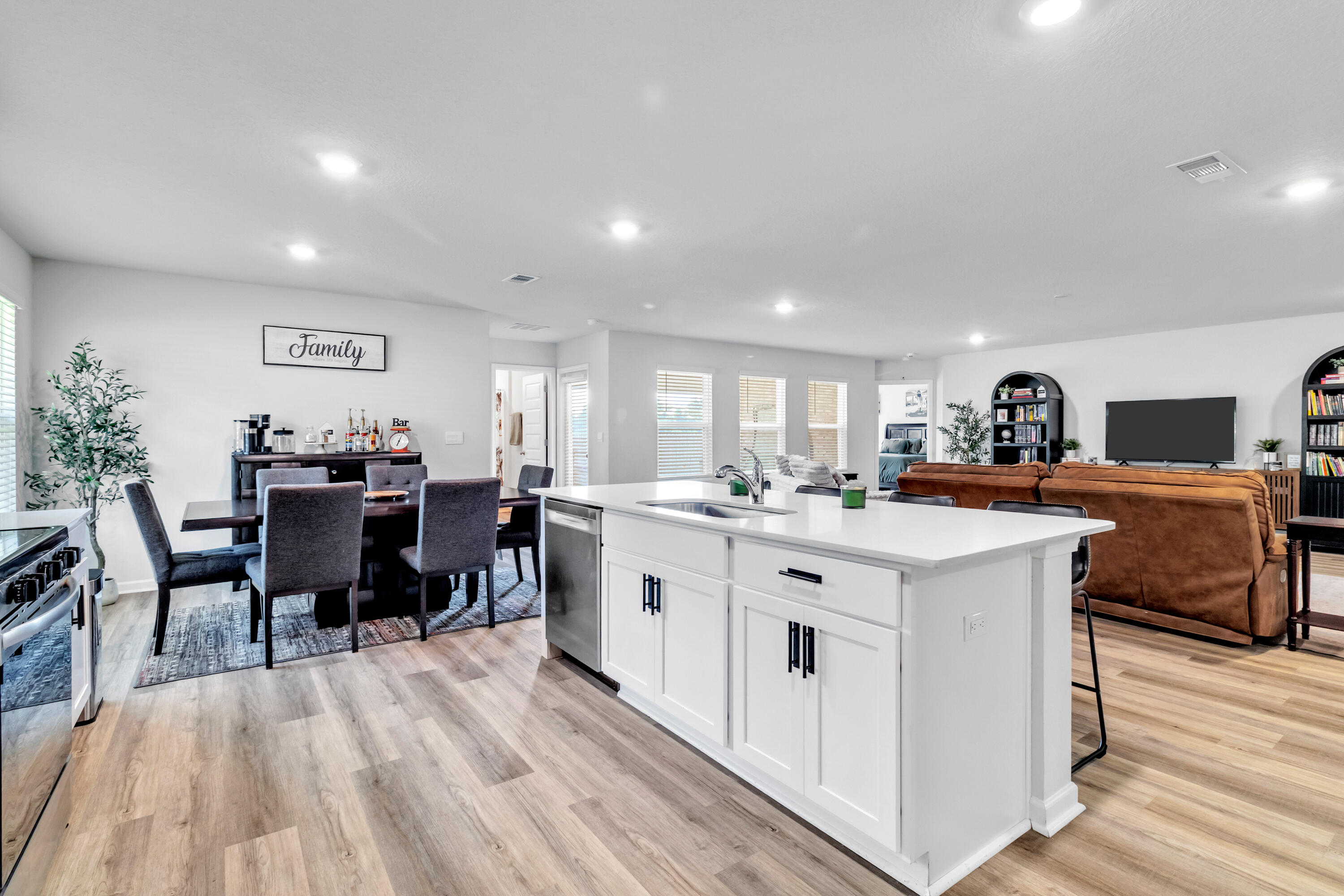 5415 Torchwood Drive Baker FL 32531