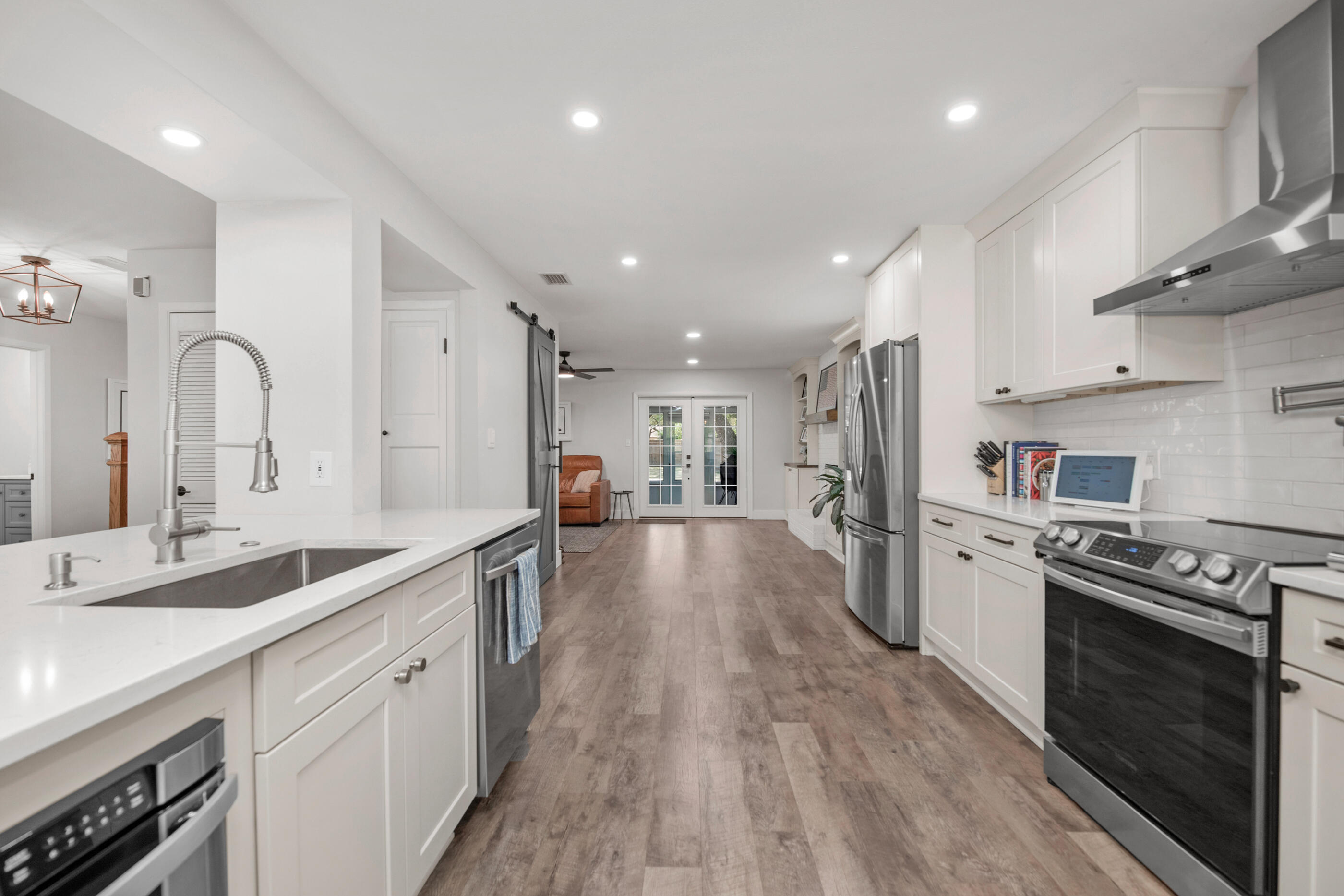 231 Country Club Road Shalimar FL 32579