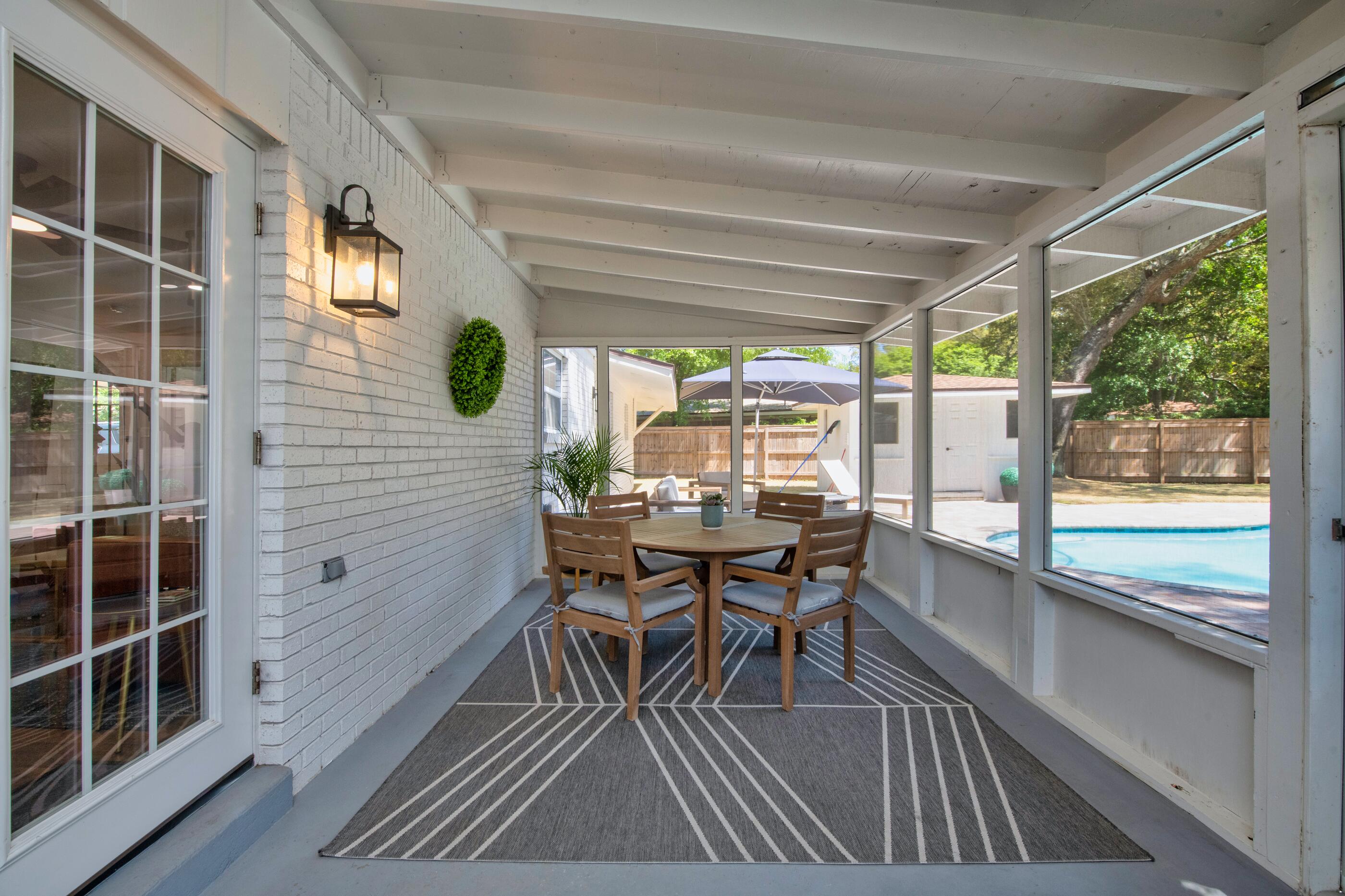 231 Country Club Road Shalimar FL 32579