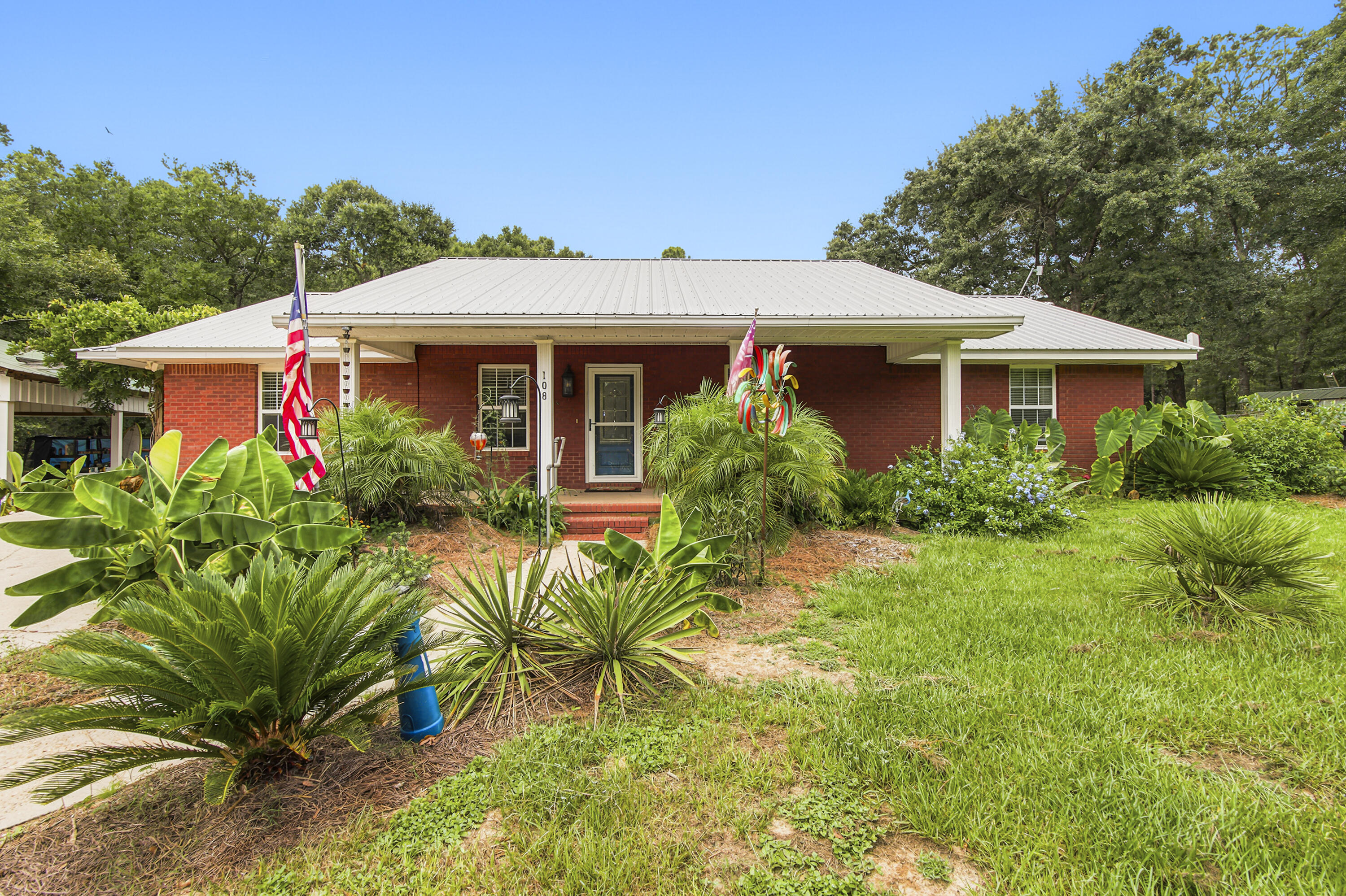 108 Hayes Road Defuniak Springs FL 32433