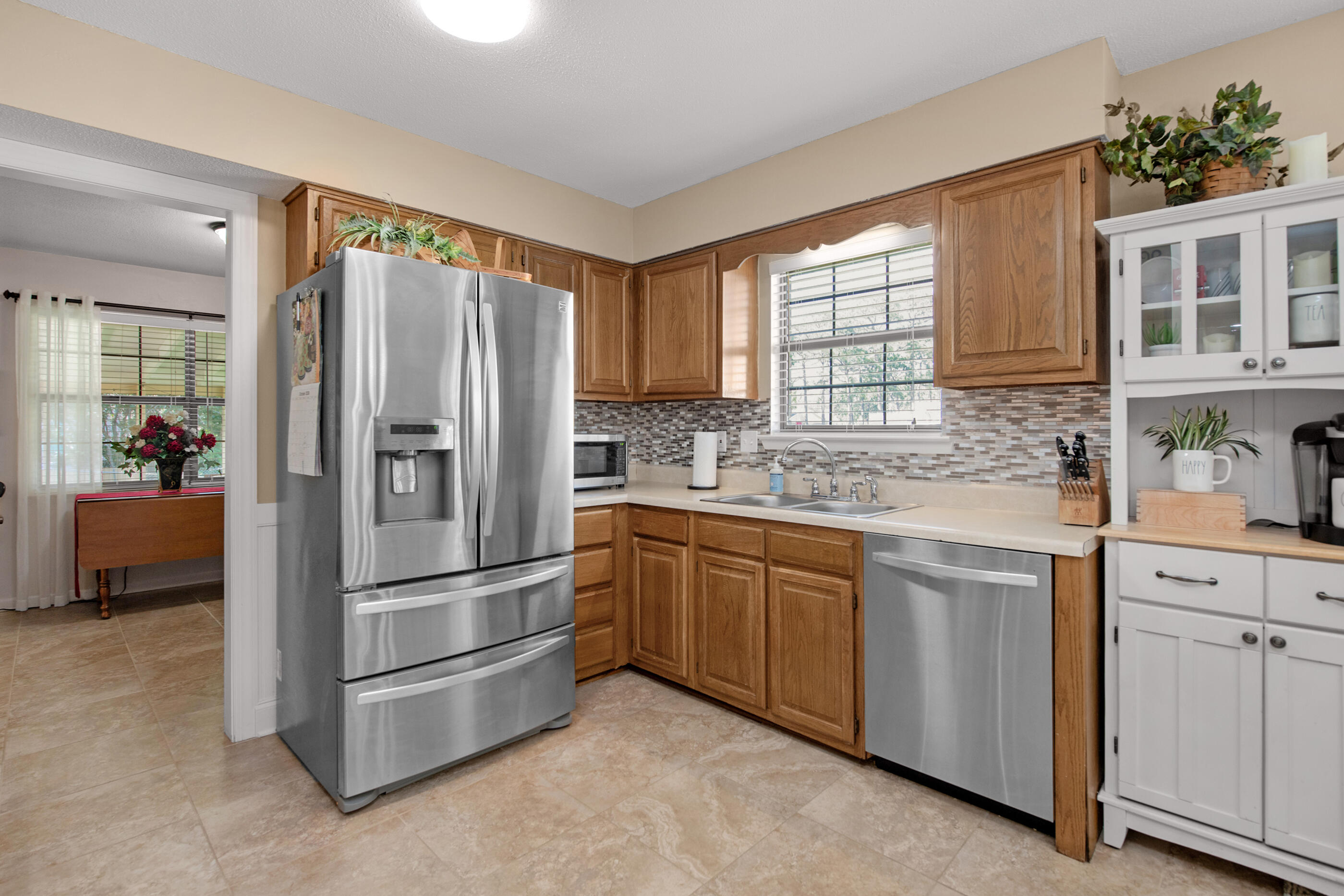 81 Paula Court Mary Esther FL 32569