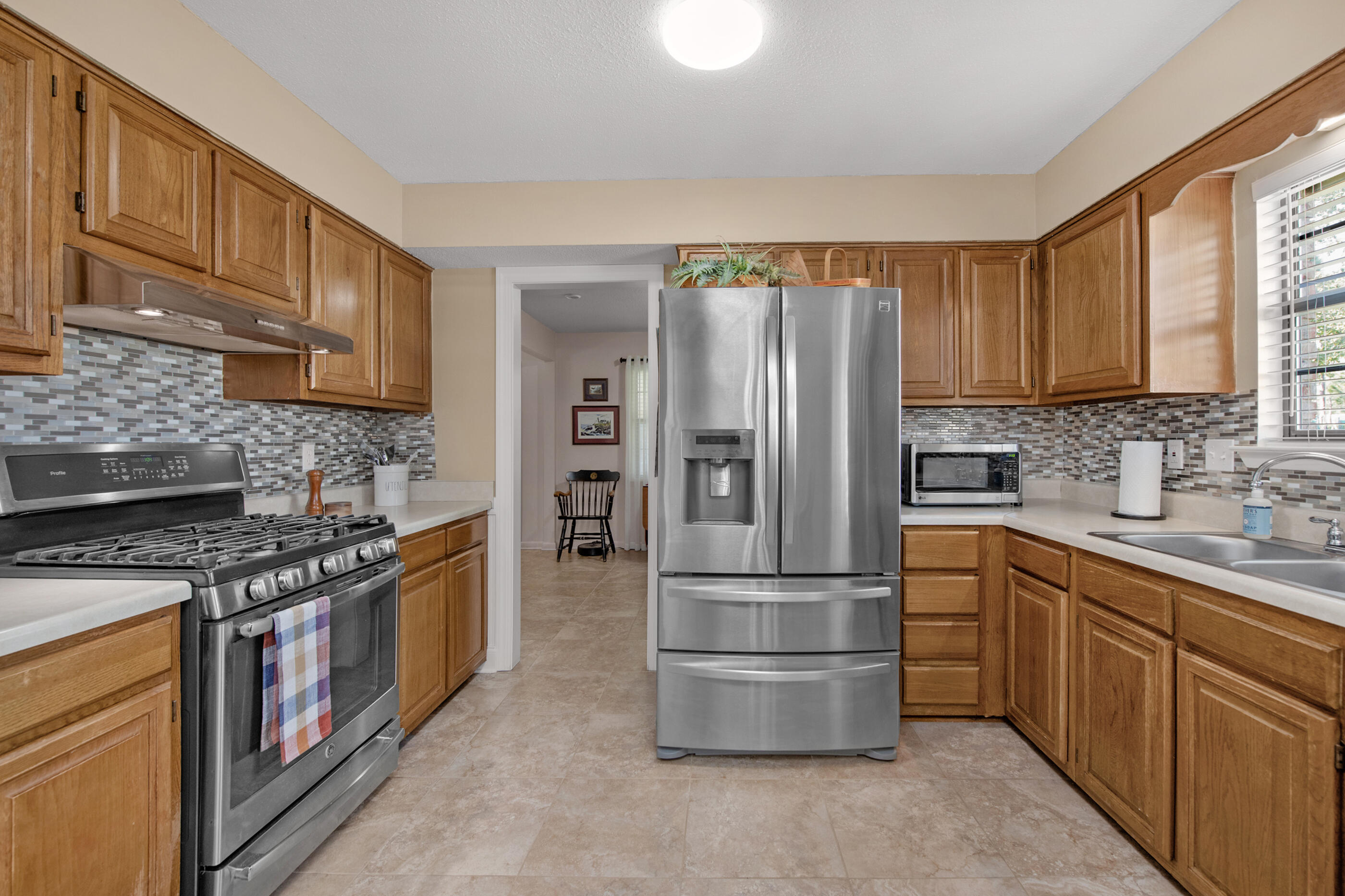 81 Paula Court Mary Esther FL 32569