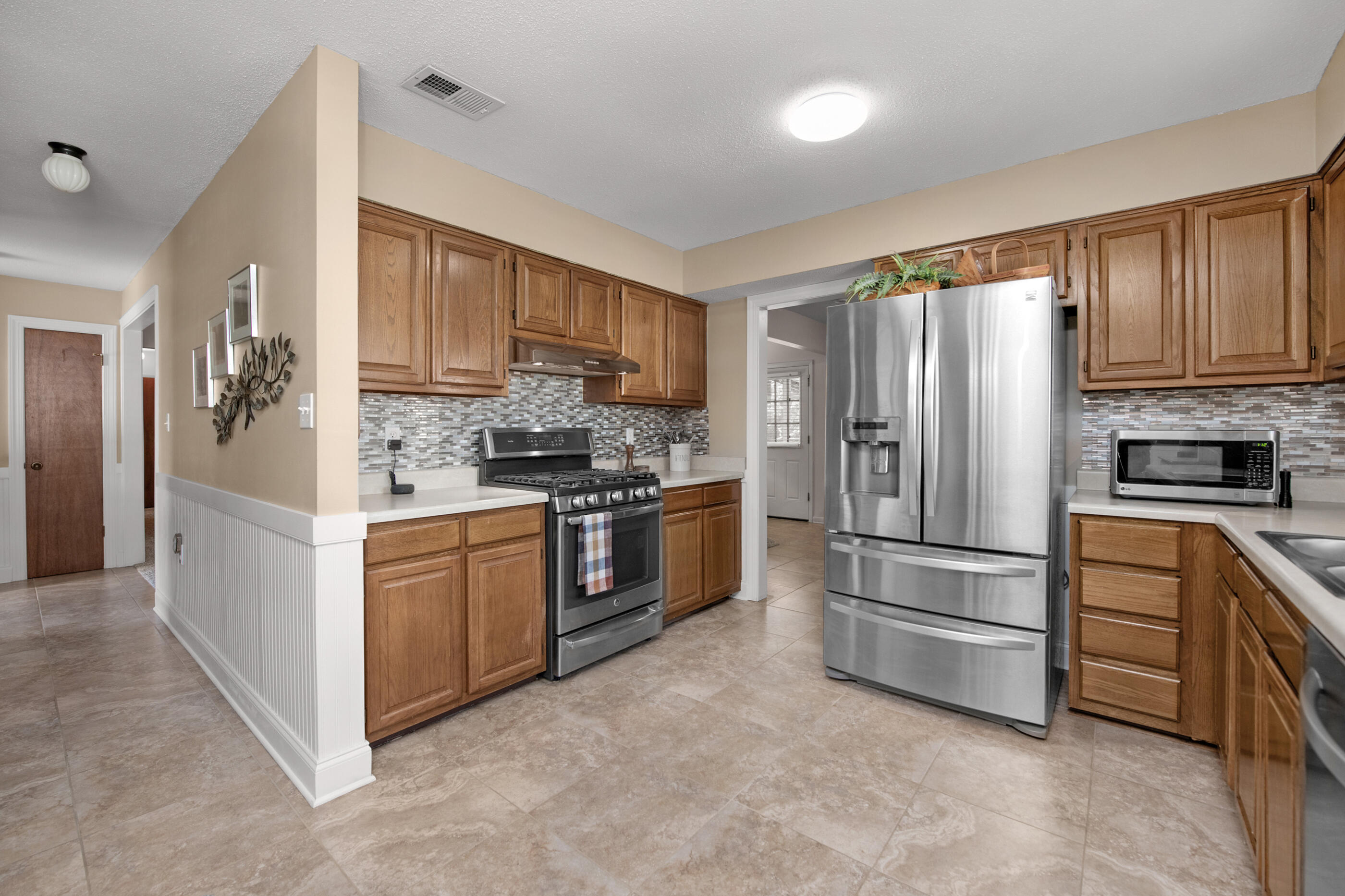 81 Paula Court Mary Esther FL 32569
