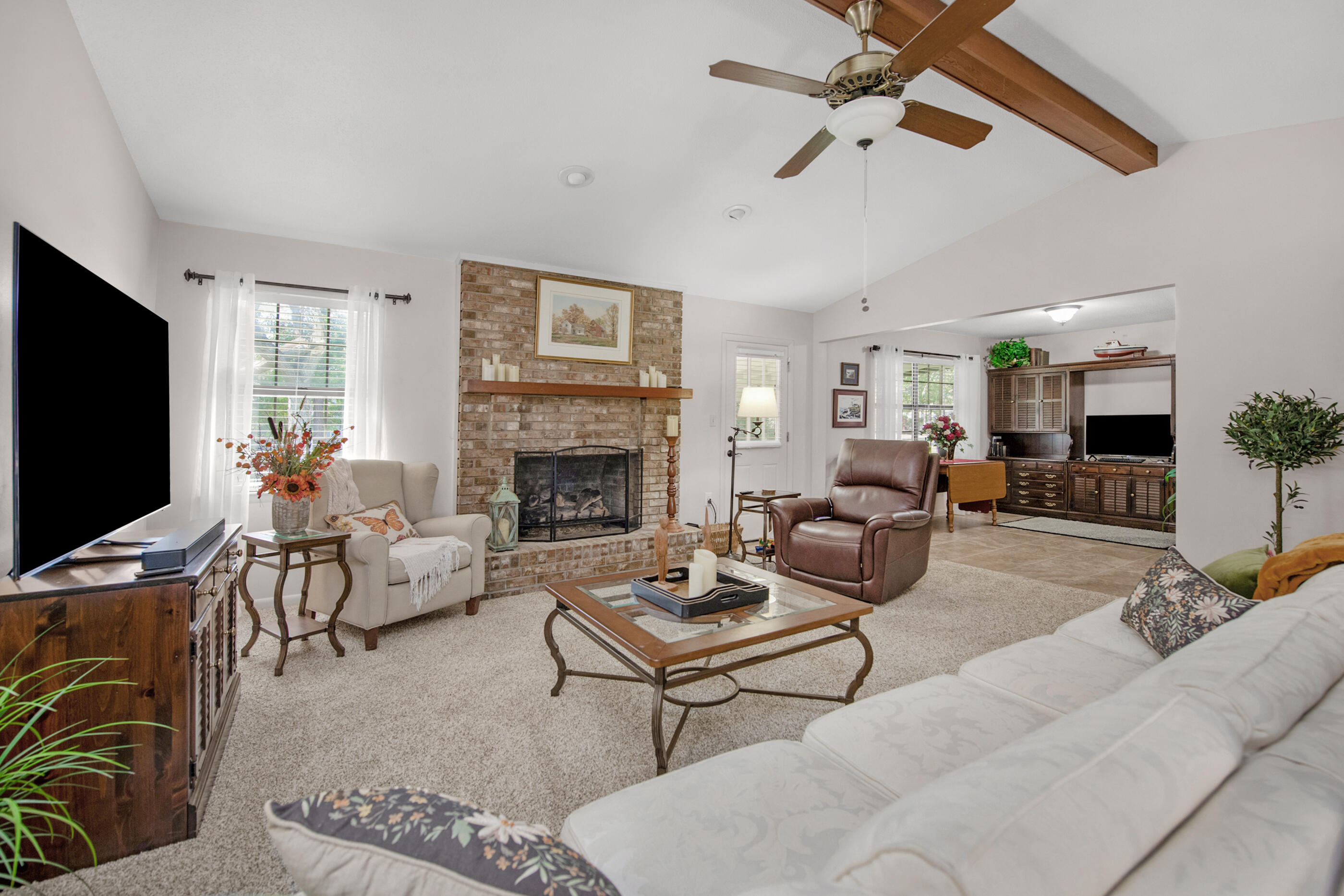 81 Paula Court Mary Esther FL 32569