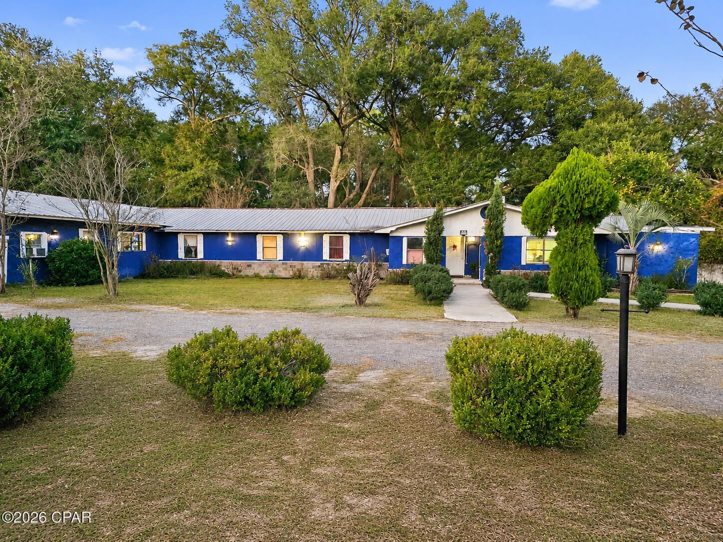 2233 Pate Pond Road Caryville FL 32427