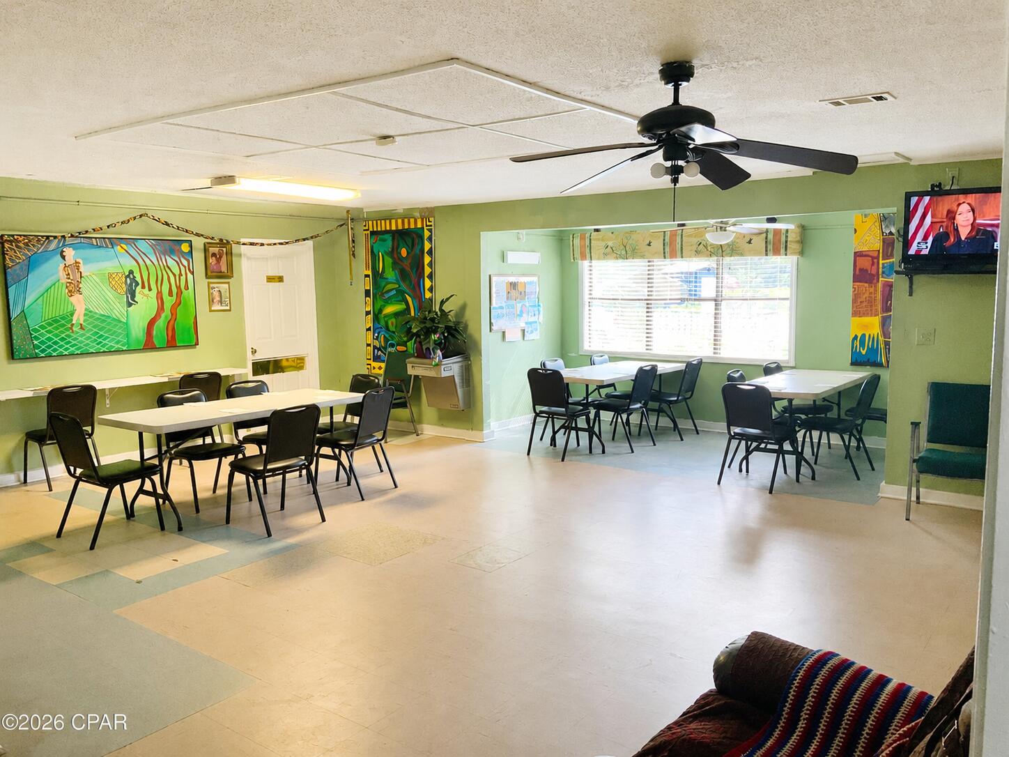 2233 Pate Pond Road Caryville FL 32427