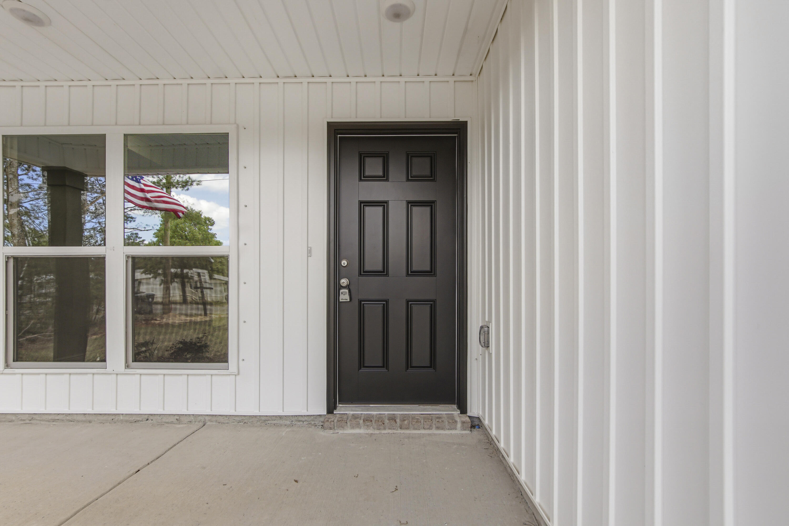 224 E Iris Lane Defuniak Springs FL 32433