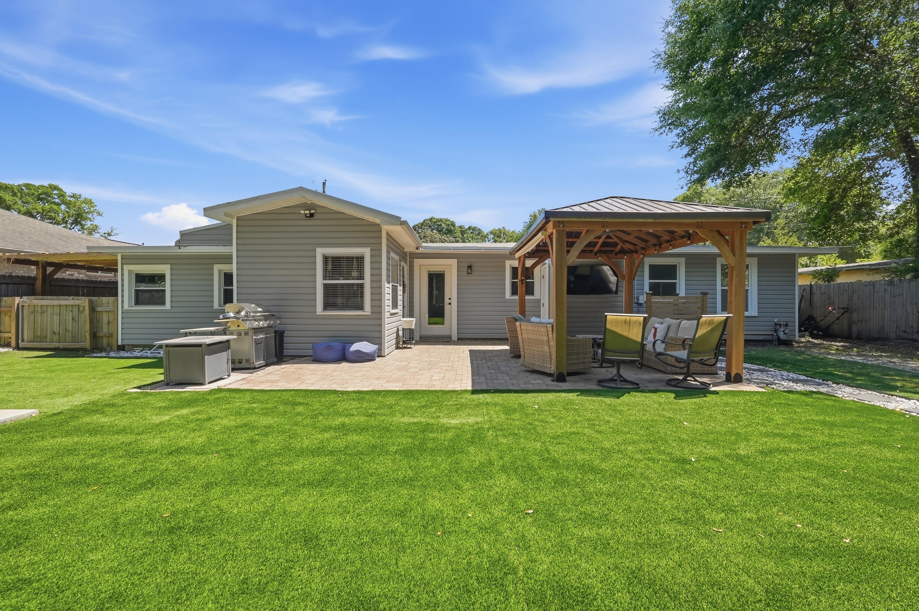 331 SE Wheeler Street Fort Walton Beach FL 32548
