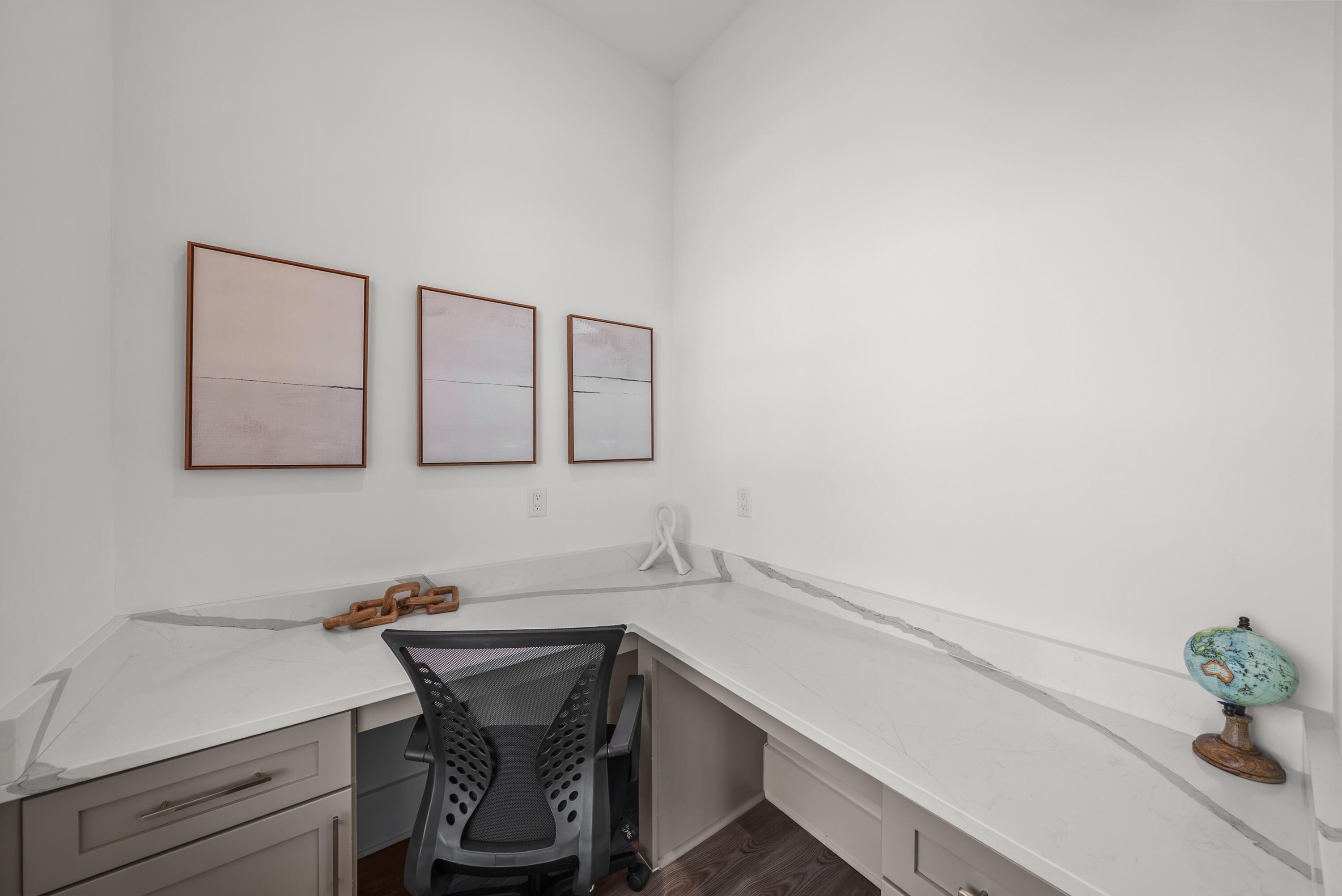 28 W Queen Palm Drive Inlet Beach FL 32461