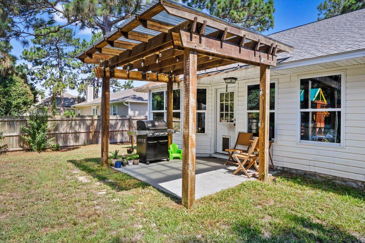 6435 Garden Drive Gulf Breeze FL 32563