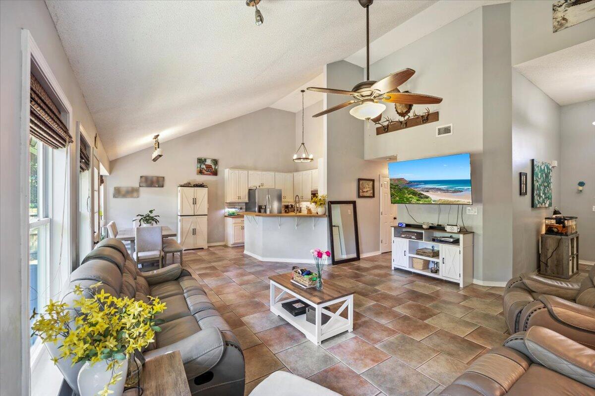 6435 Garden Drive Gulf Breeze FL 32563