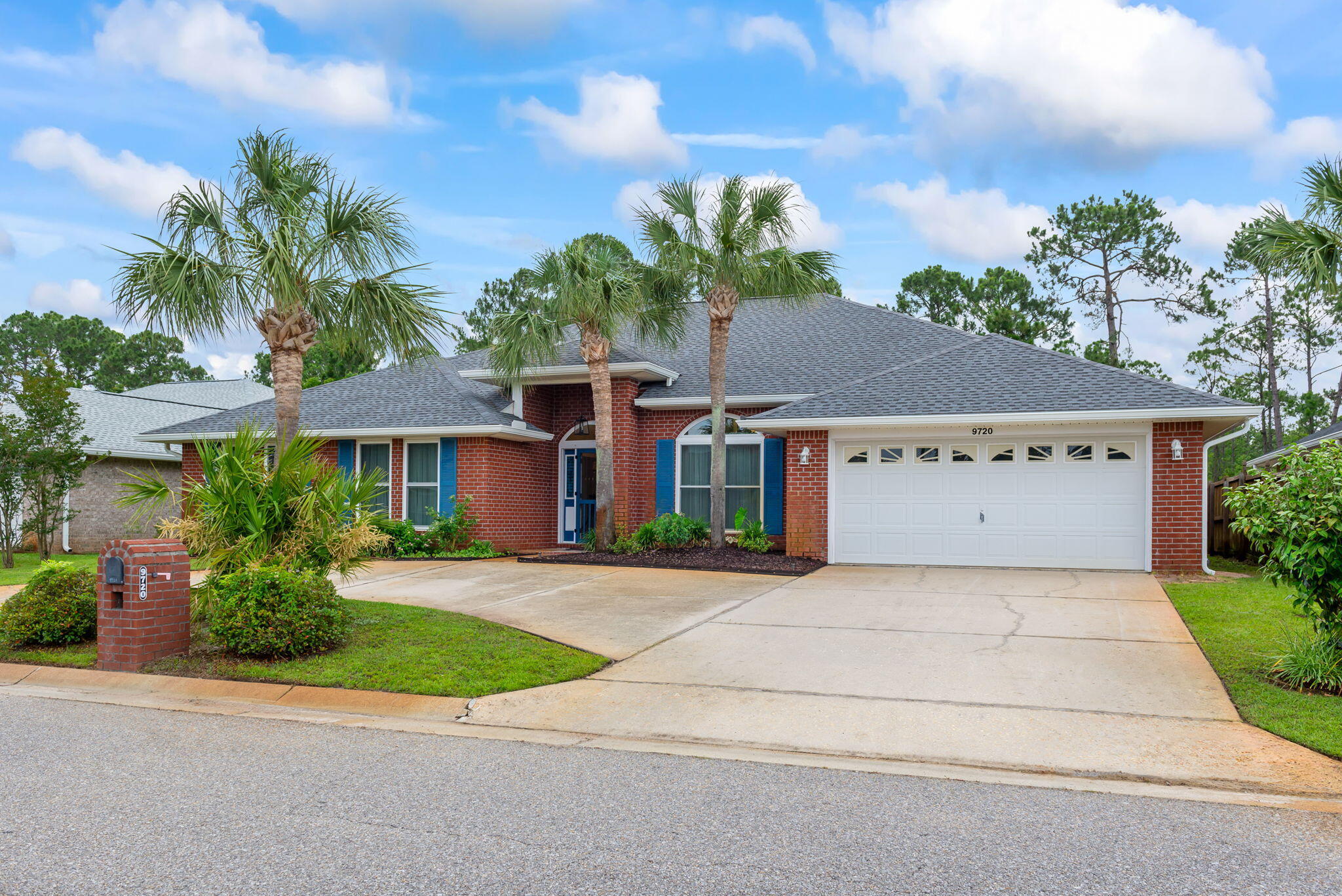 9720 Parker Lake Circle Navarre FL 32566