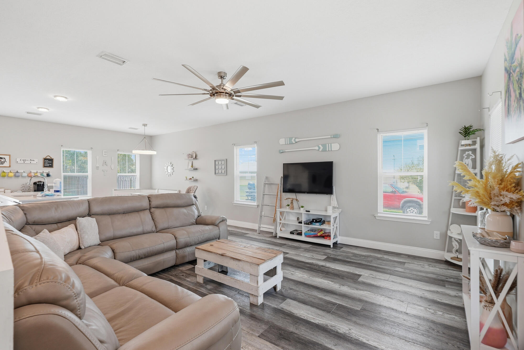 5701 Hilltop Avenue Panama City Beach FL 32408