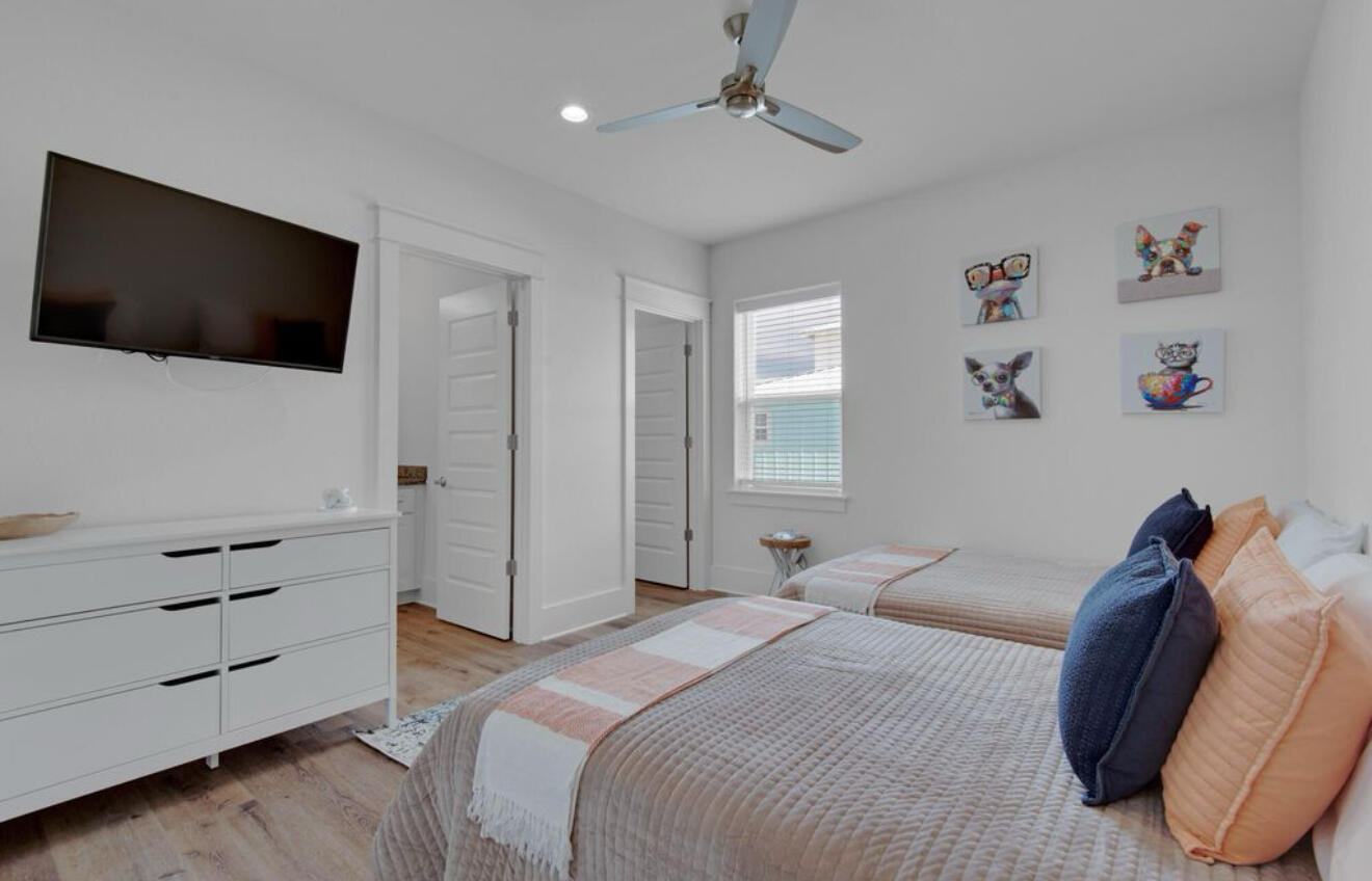 17 Lakeland Drive Miramar Beach FL 32550