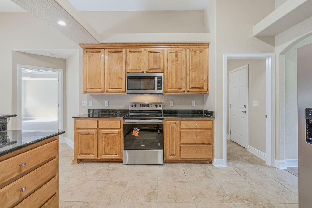 6083 Dragonfly Way Crestview FL 32536