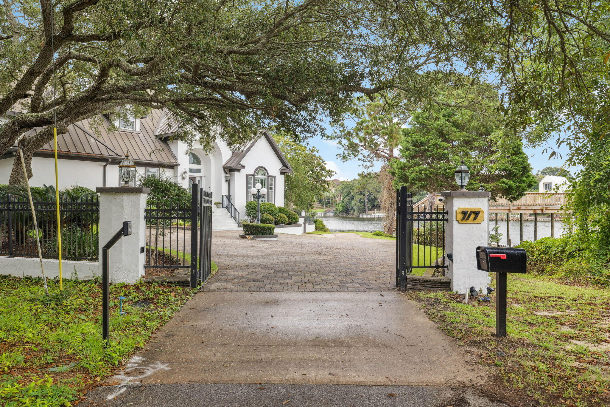 717 6th Street Destin FL 32541