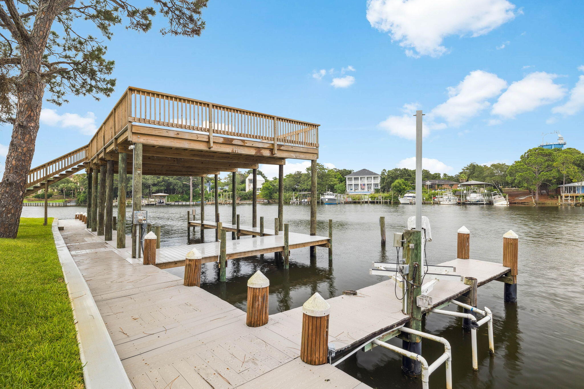 717 6th Street Destin FL 32541