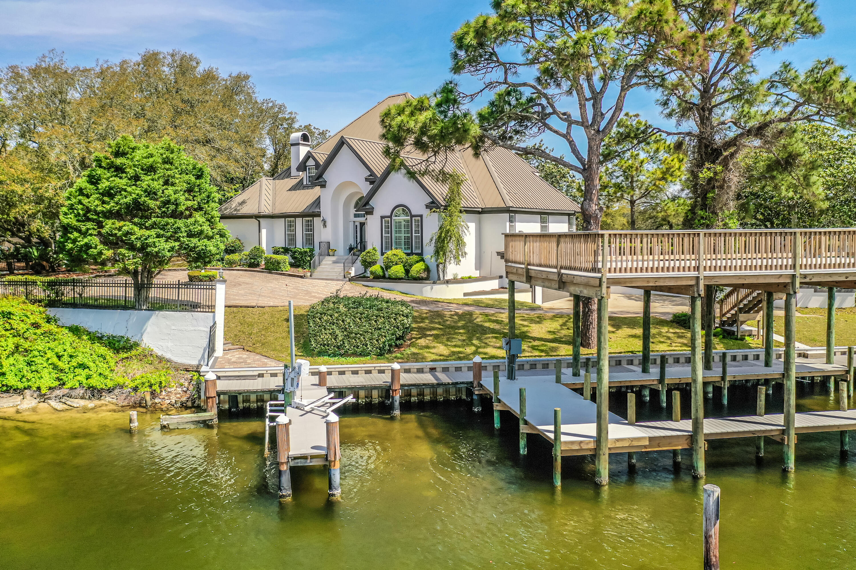 717 6th Street Destin FL 32541