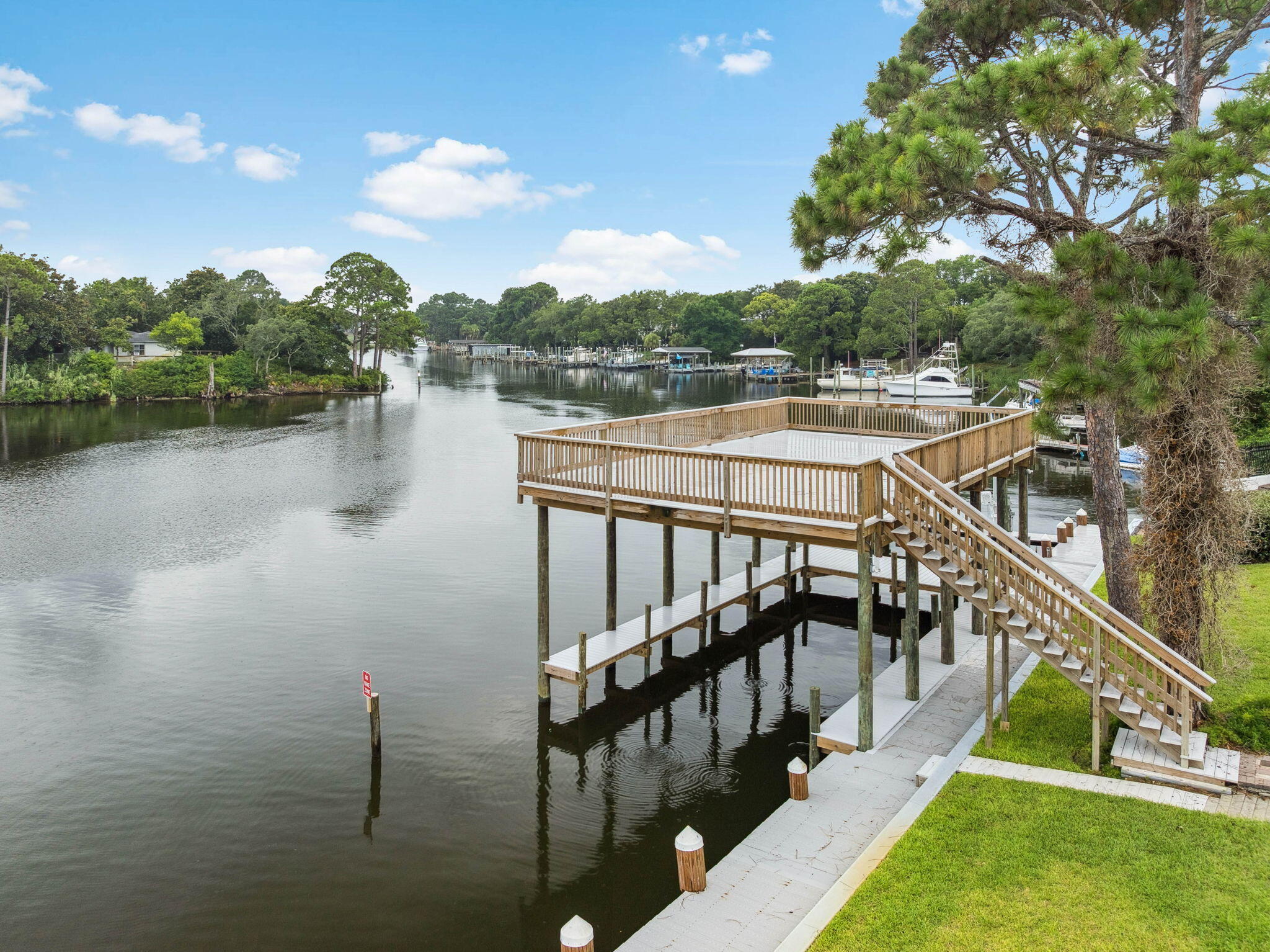 717 6th Street Destin FL 32541