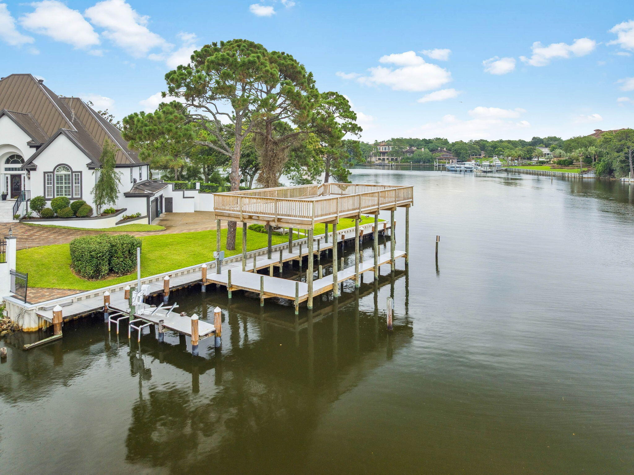 717 6th Street Destin FL 32541