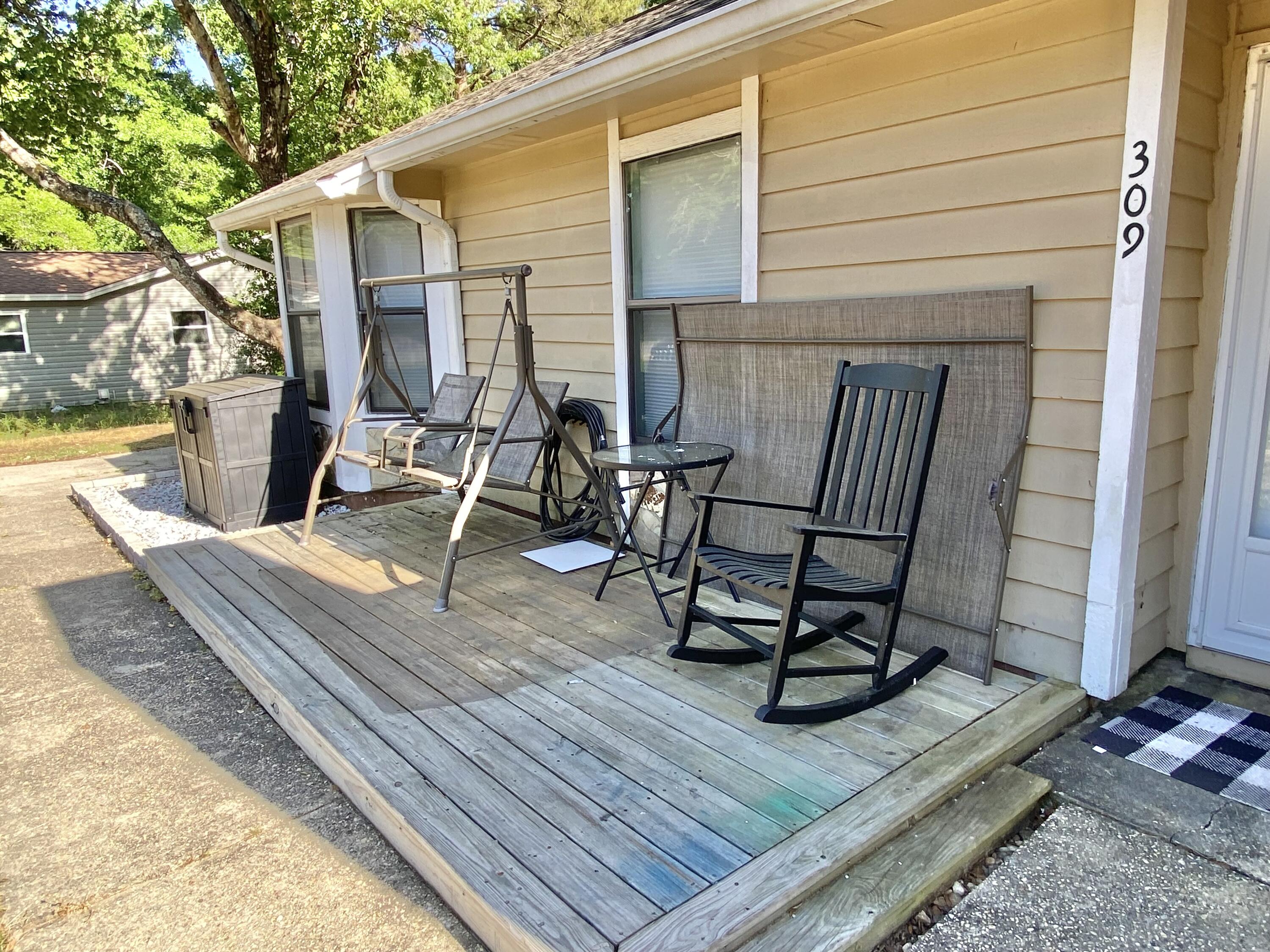 309 Springwood Circle Crestview FL 32536