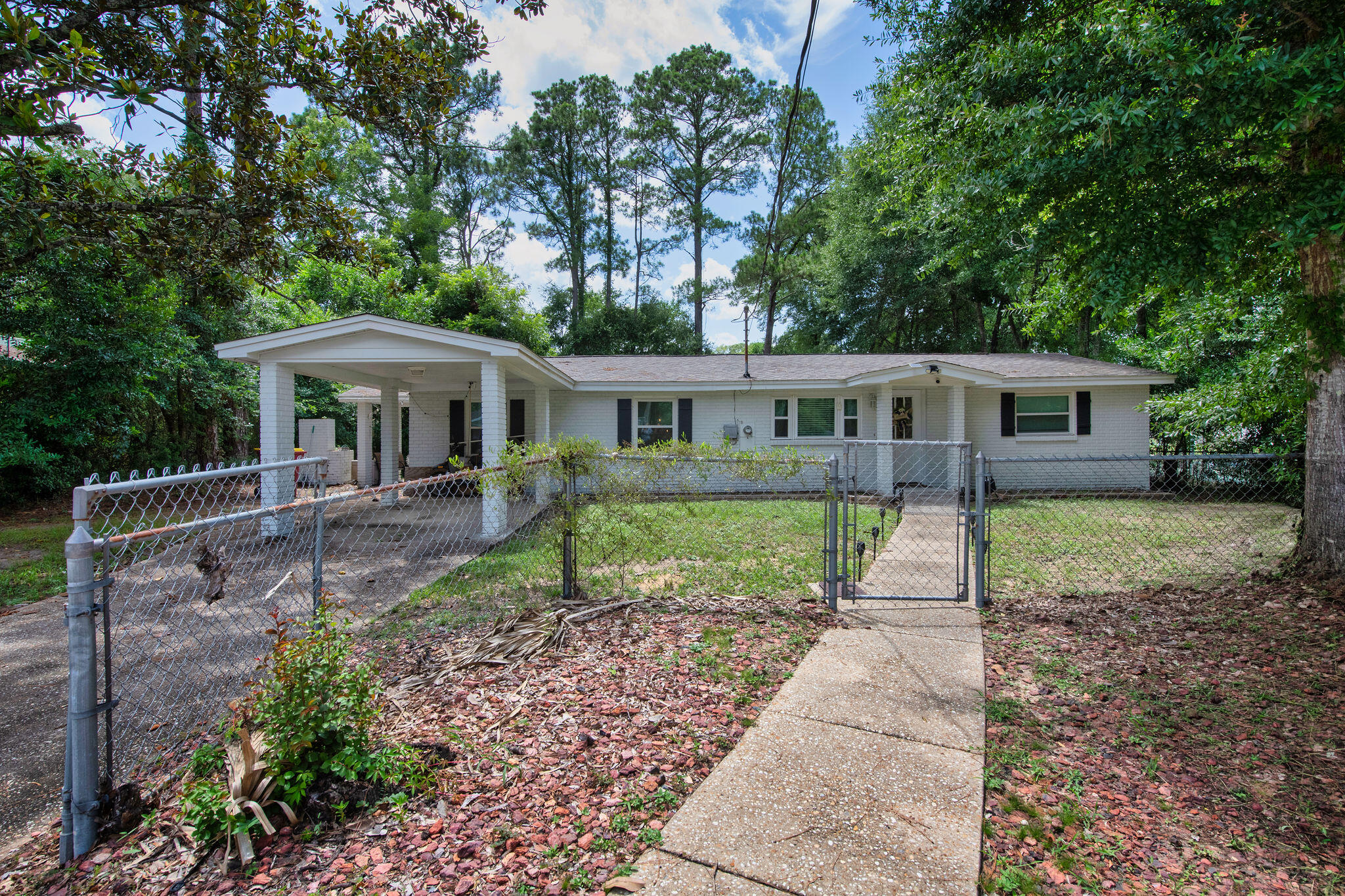 932 Kelvin Court Crestview FL 32536
