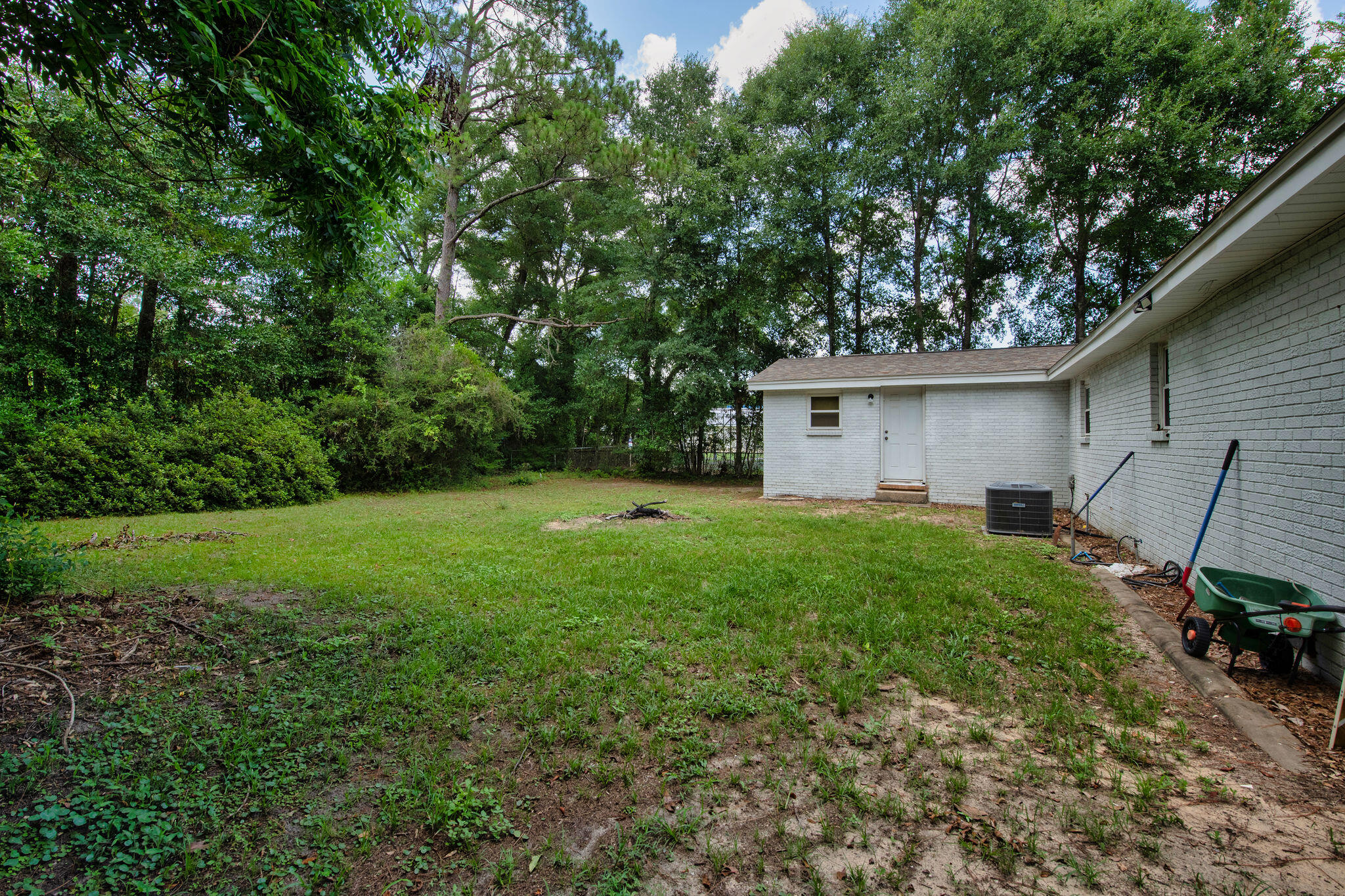 932 Kelvin Court Crestview FL 32536