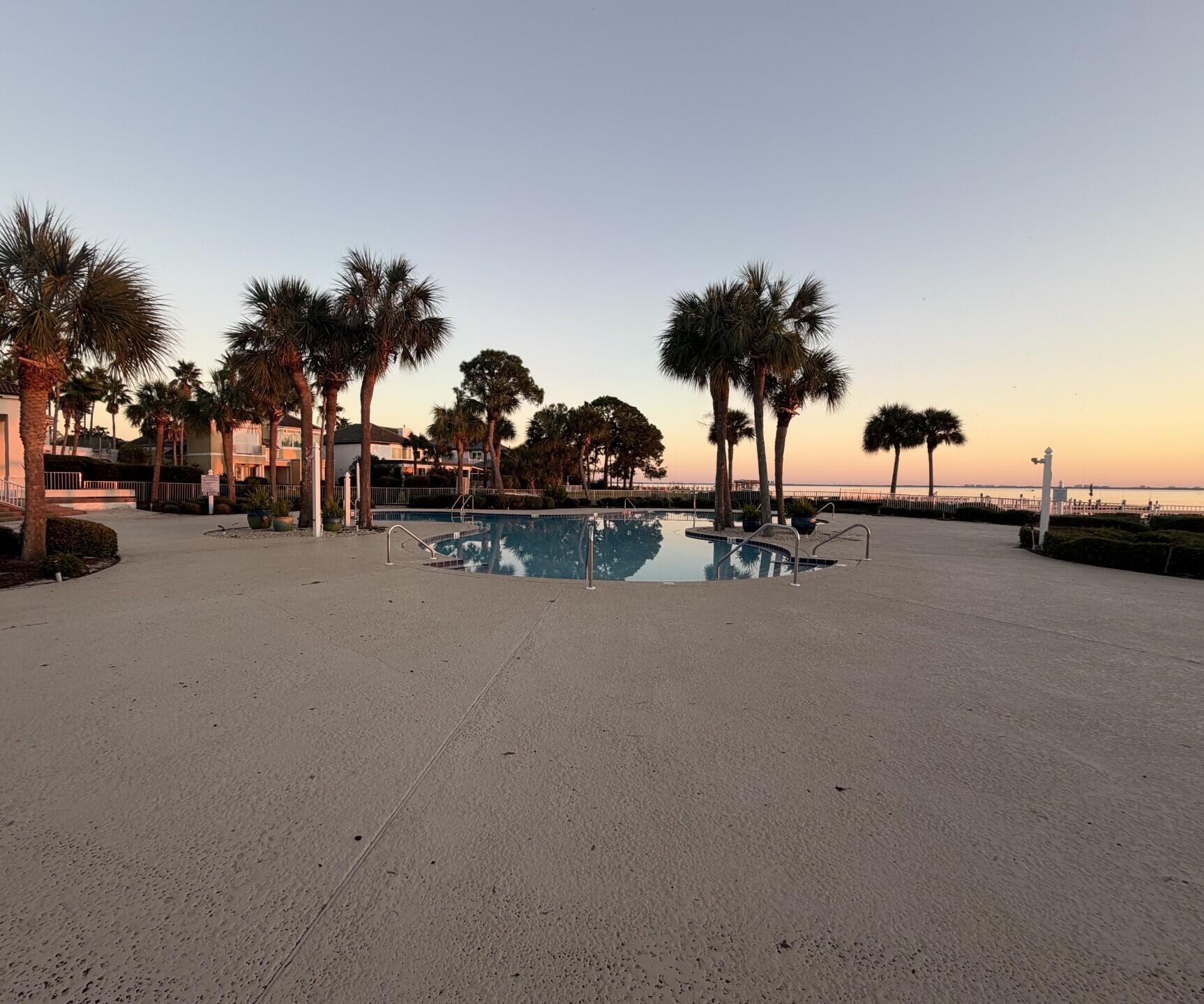 4342 Sunset Beach Circle Niceville FL 32578