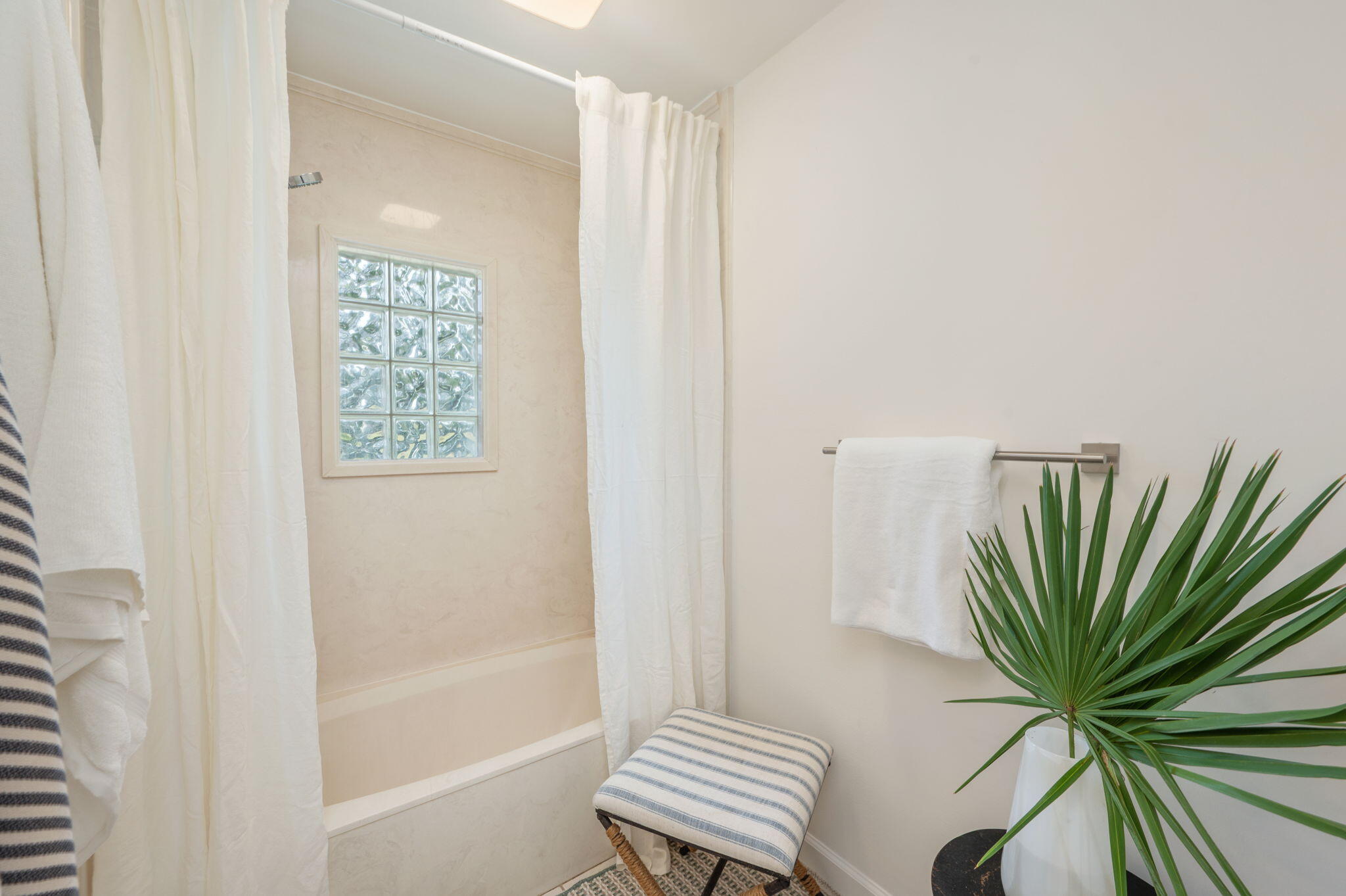 48 Woodham Avenue Fort Walton Beach FL 32548