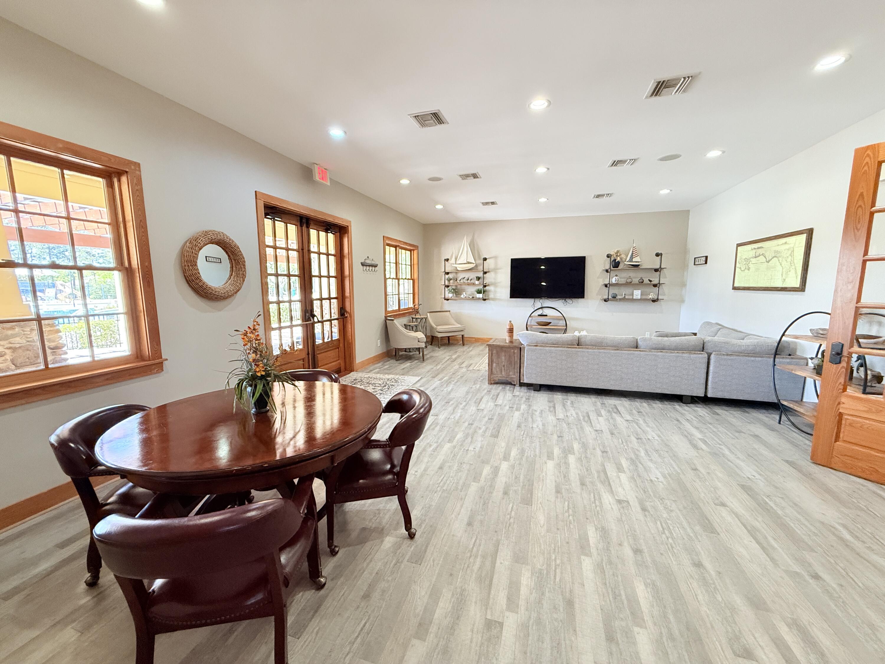 53 Dickens Drive Freeport FL 32439