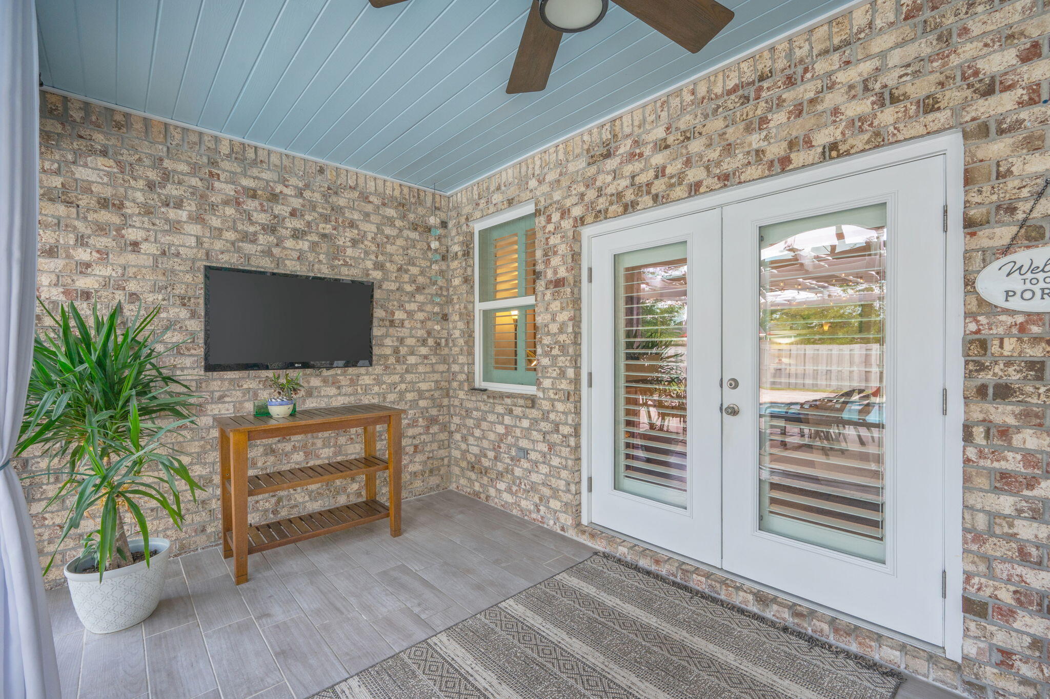 200 Sweet Tea Lane Freeport FL 32439