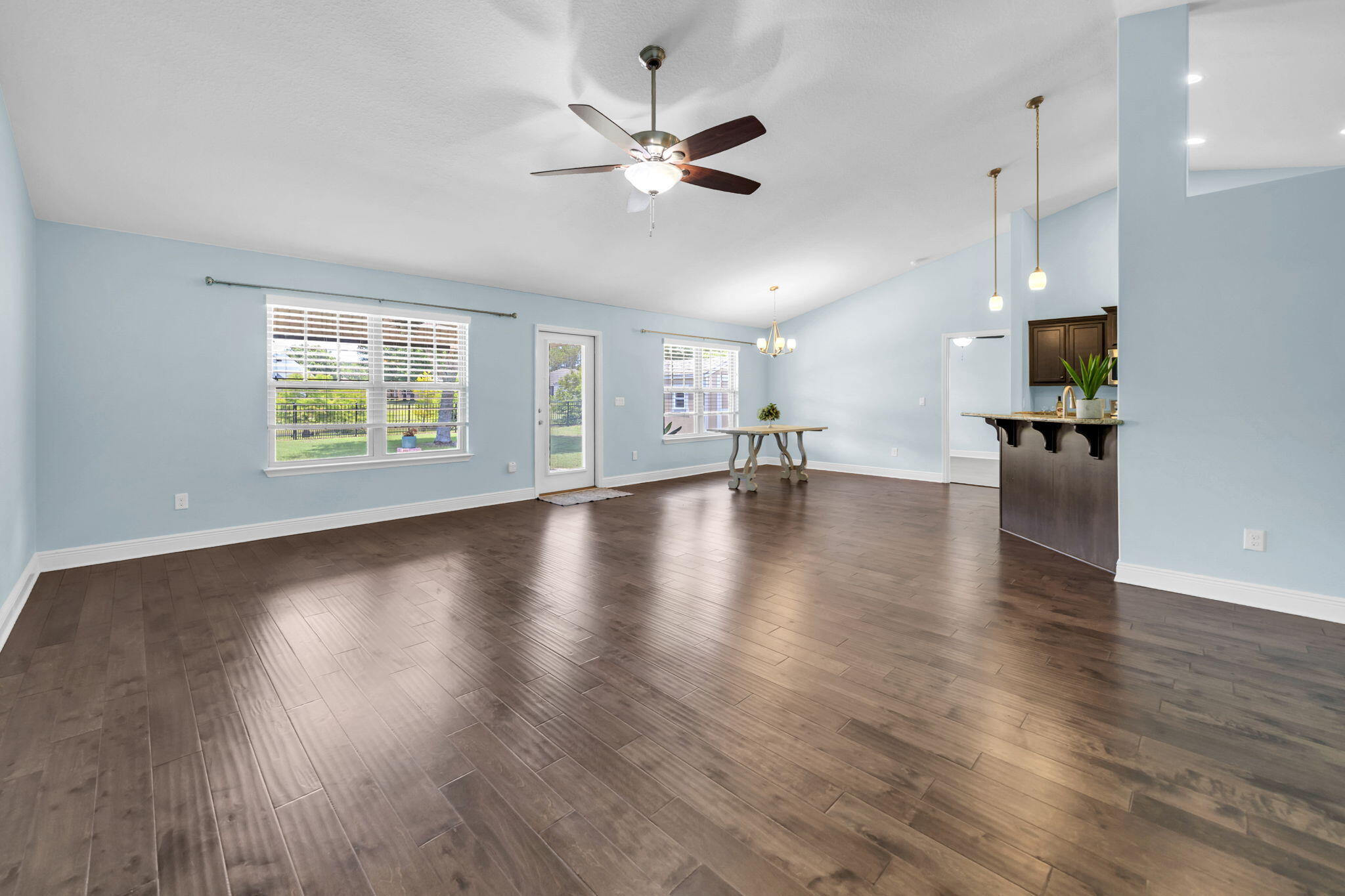 805 Symphony Way Freeport FL 32439