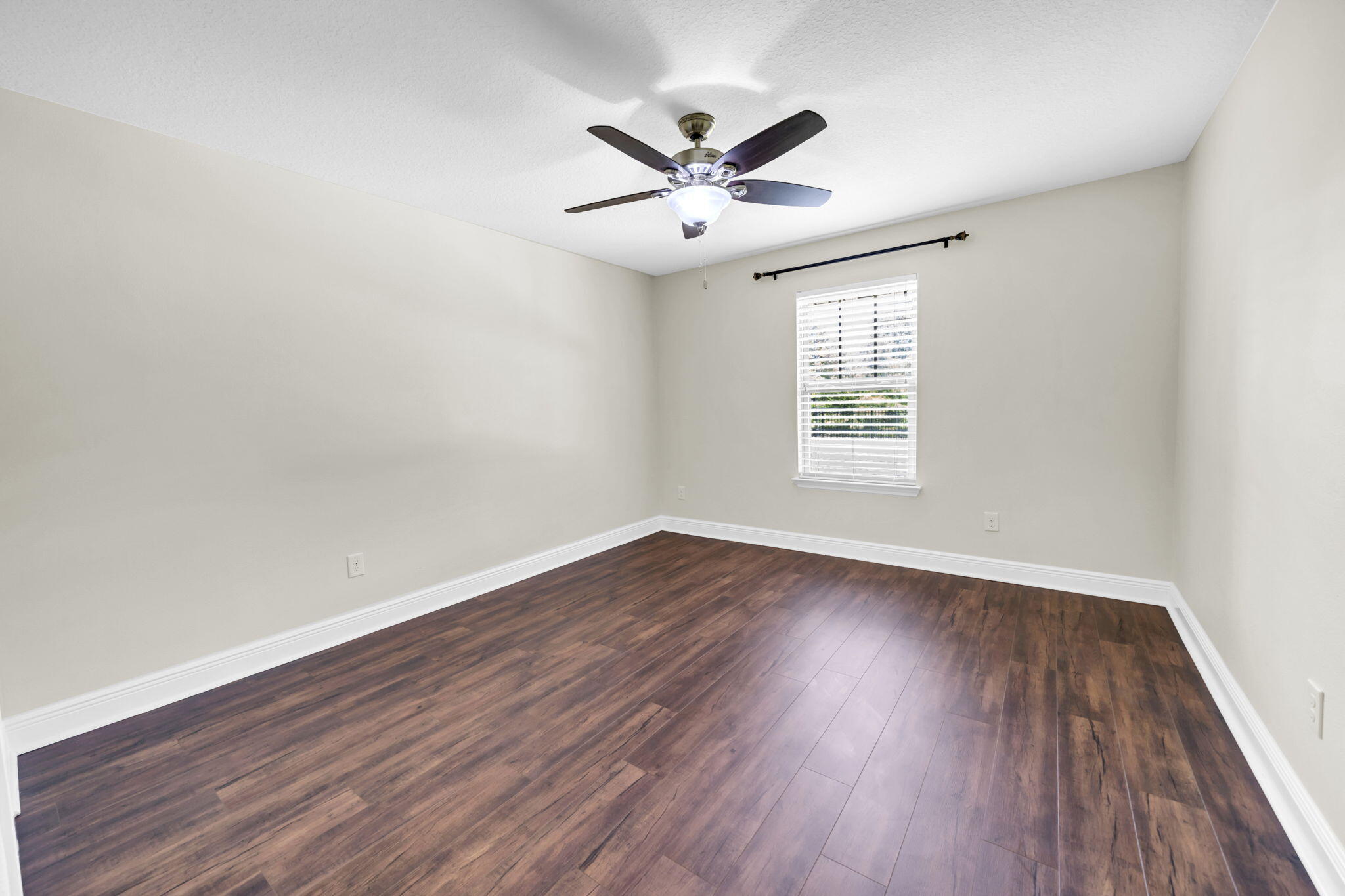 805 Symphony Way Freeport FL 32439