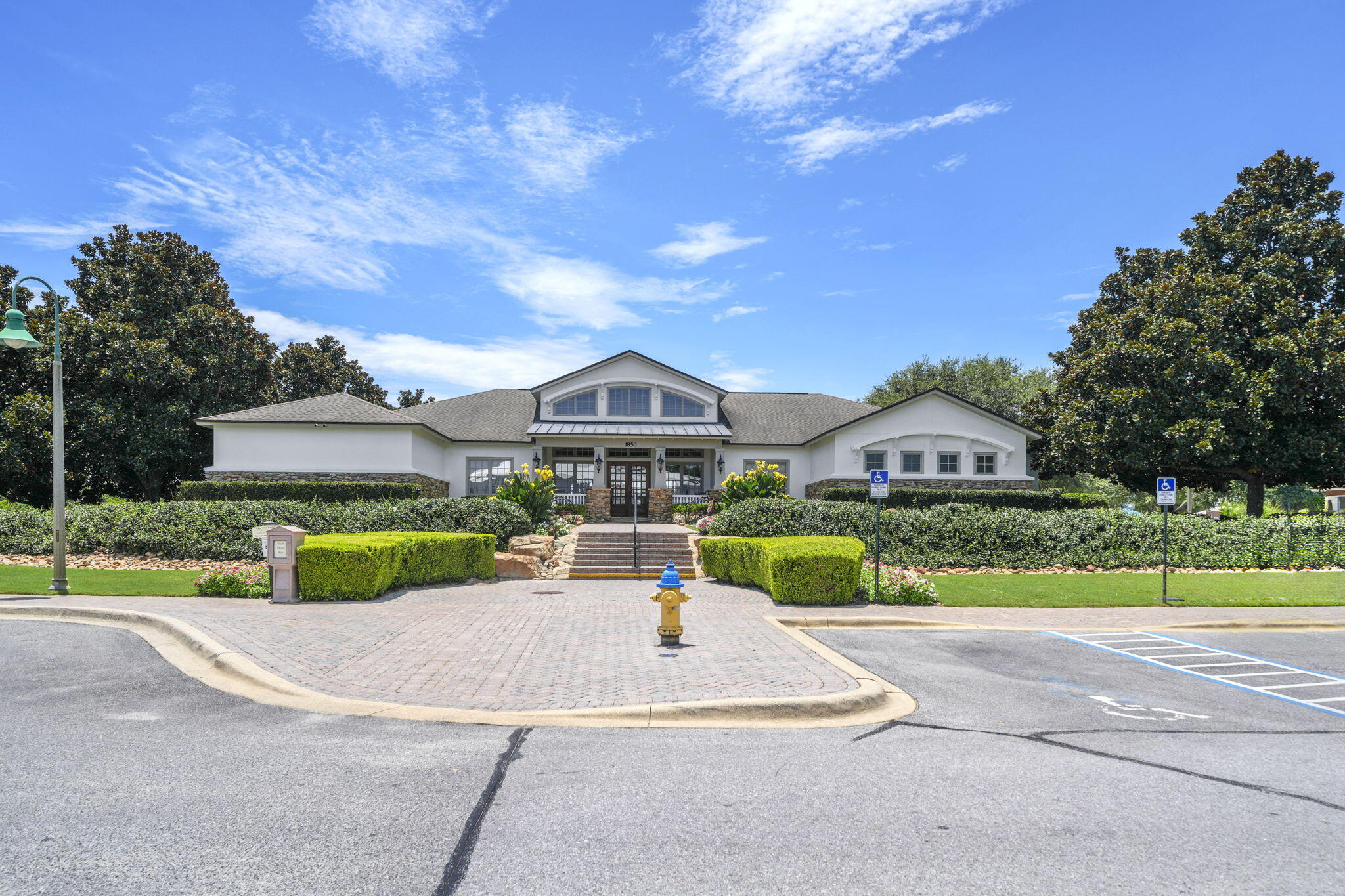 805 Symphony Way Freeport FL 32439