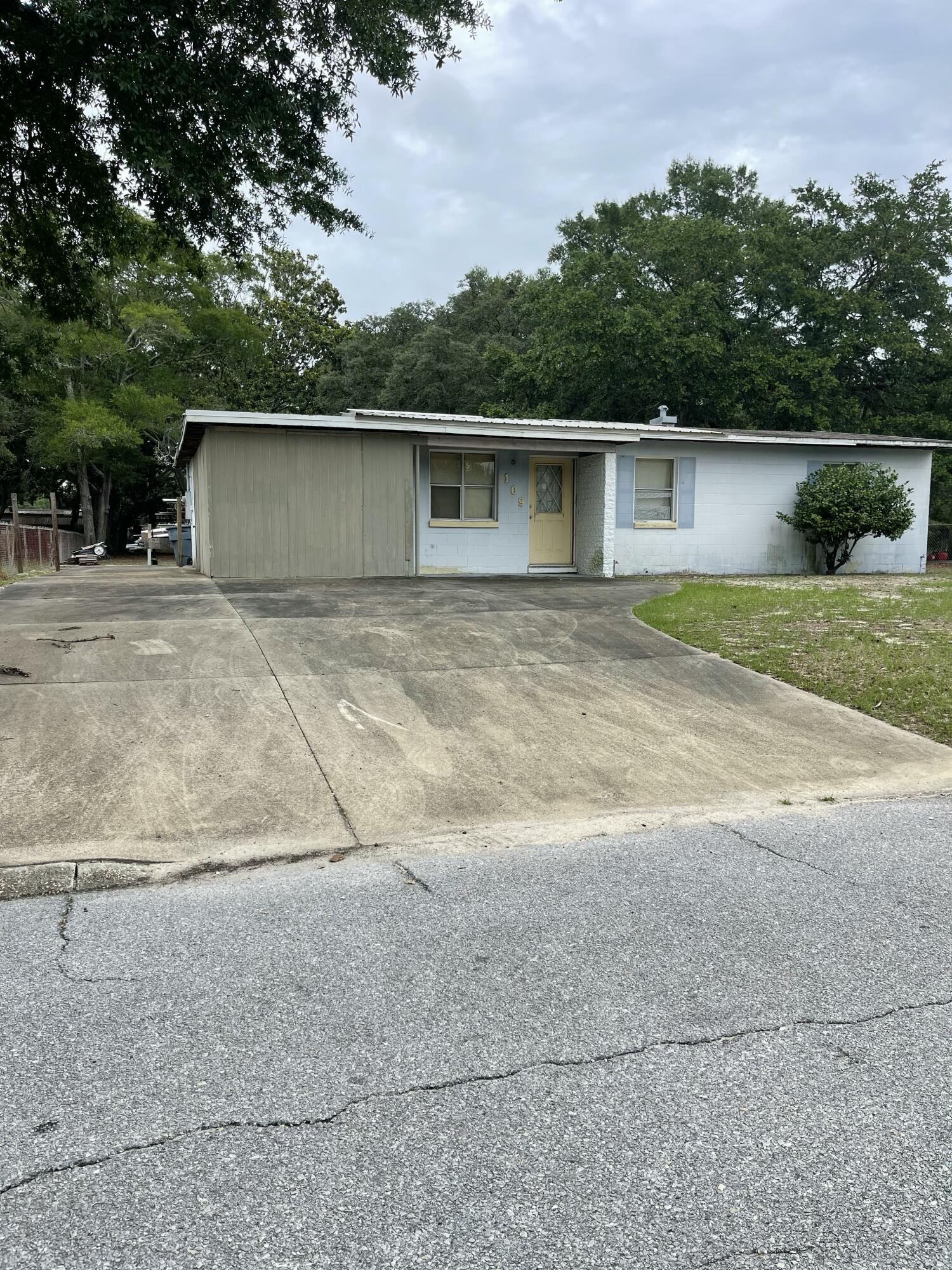 109 SW 3rd Avenue Fort Walton Beach FL 32548
