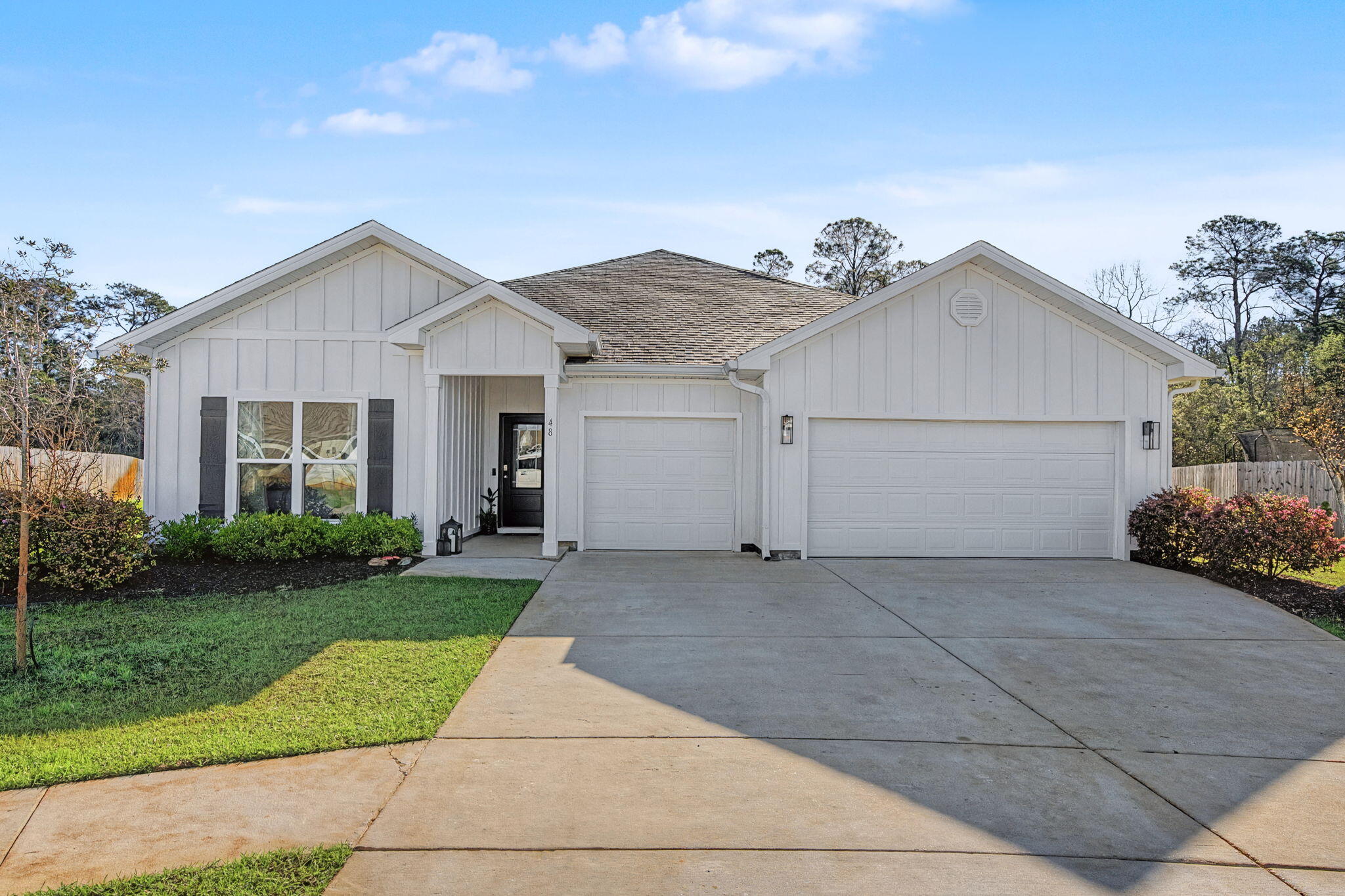48 Hammock Circle Freeport FL 32439