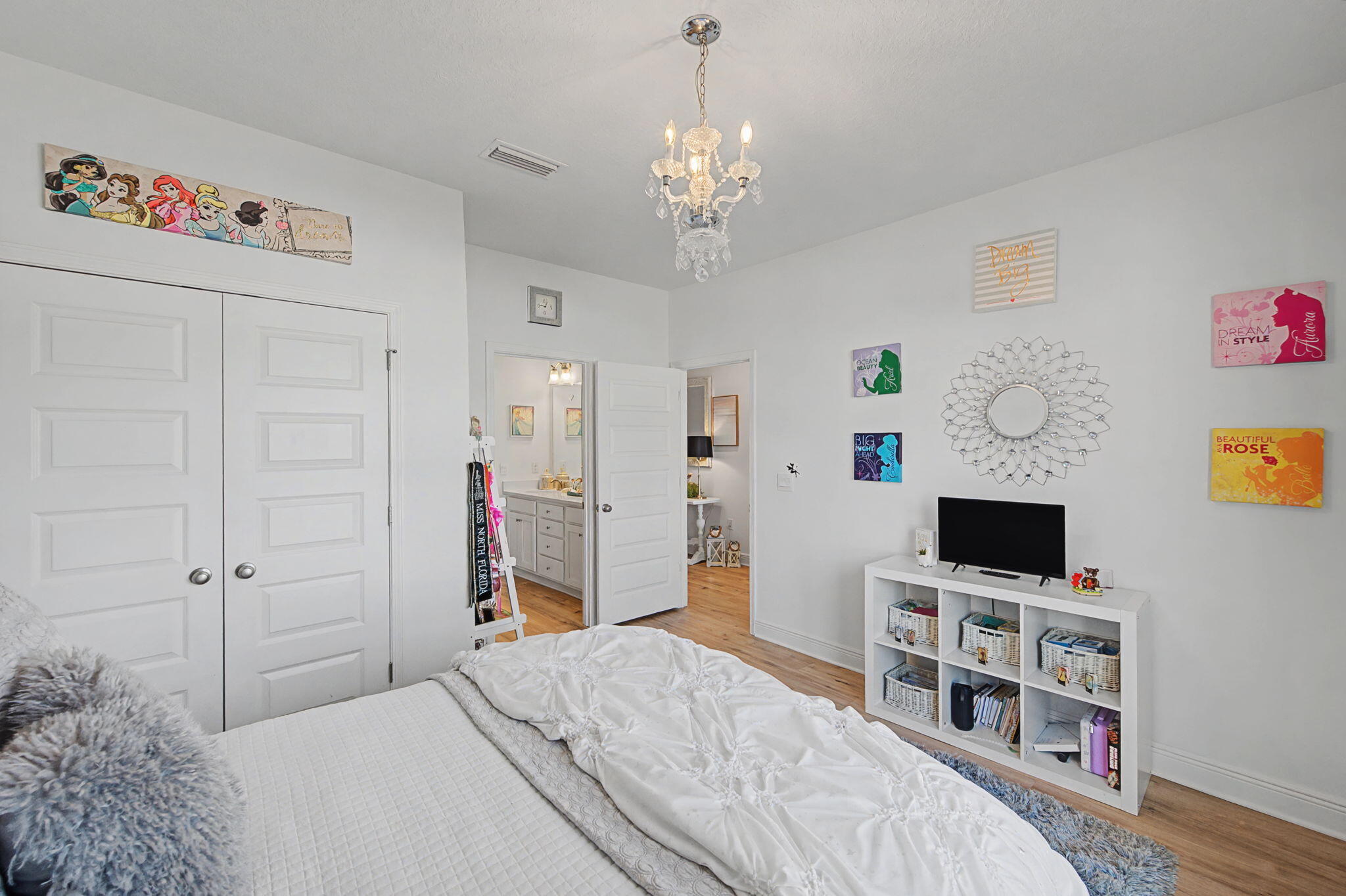 48 Hammock Circle Freeport FL 32439