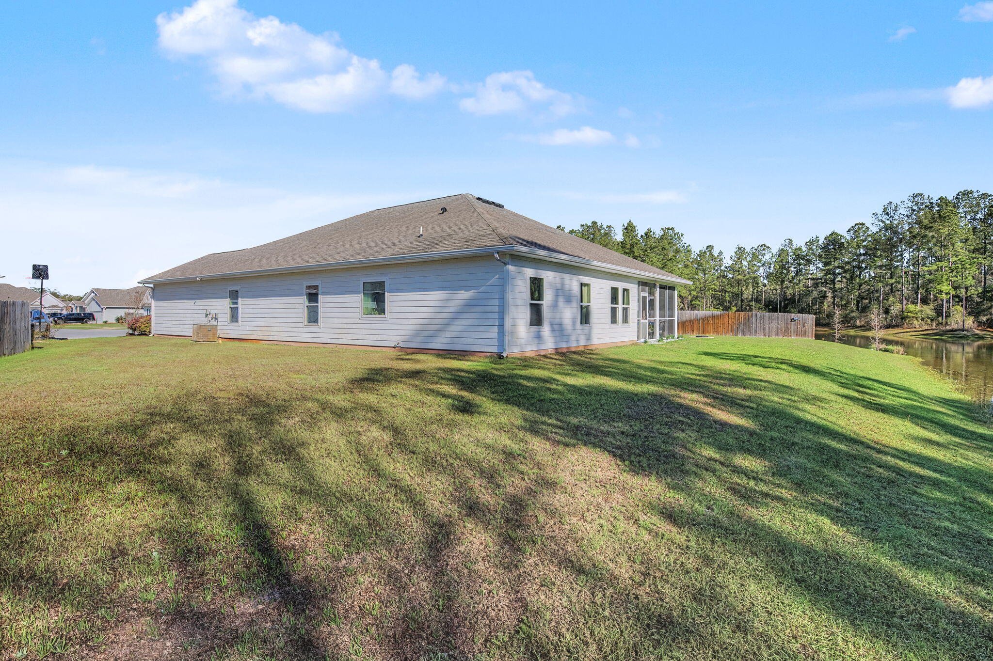 48 Hammock Circle Freeport FL 32439