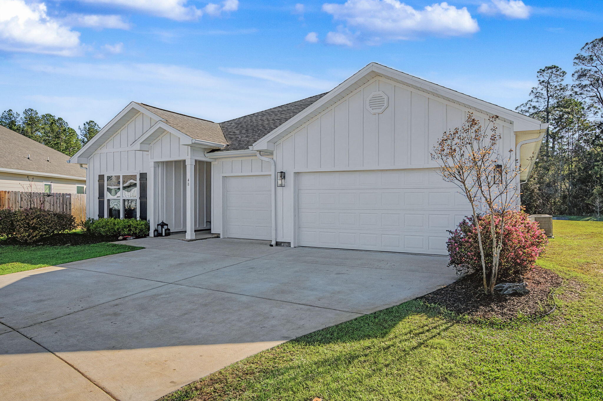48 Hammock Circle Freeport FL 32439