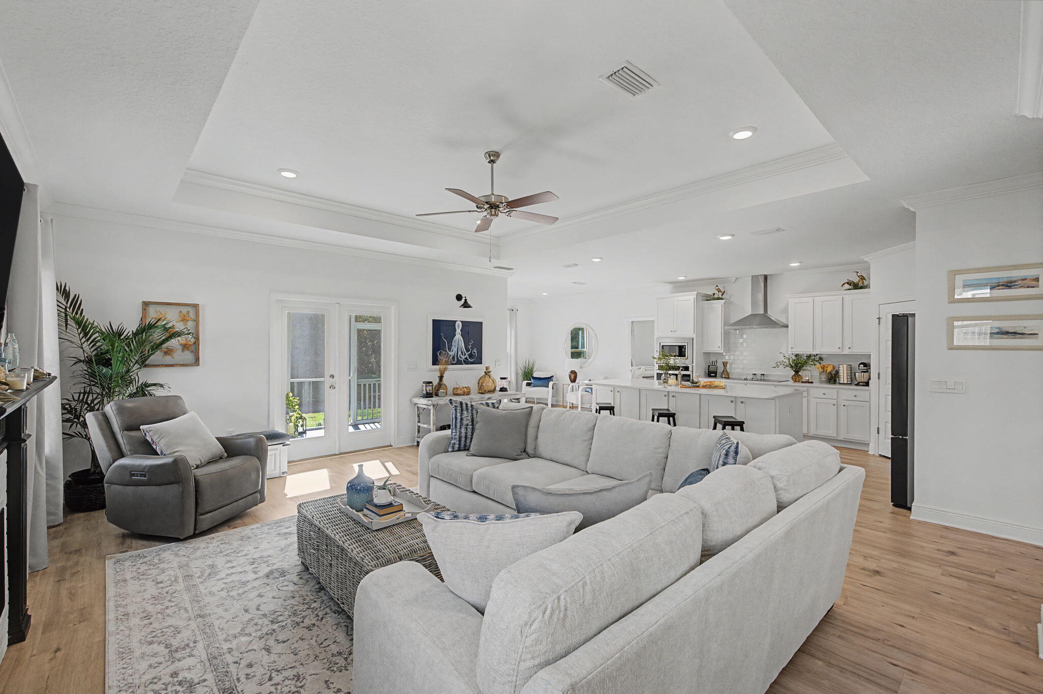 48 Hammock Circle Freeport FL 32439