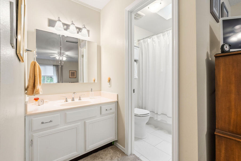 15 Winfield Way Mary Esther FL 32569